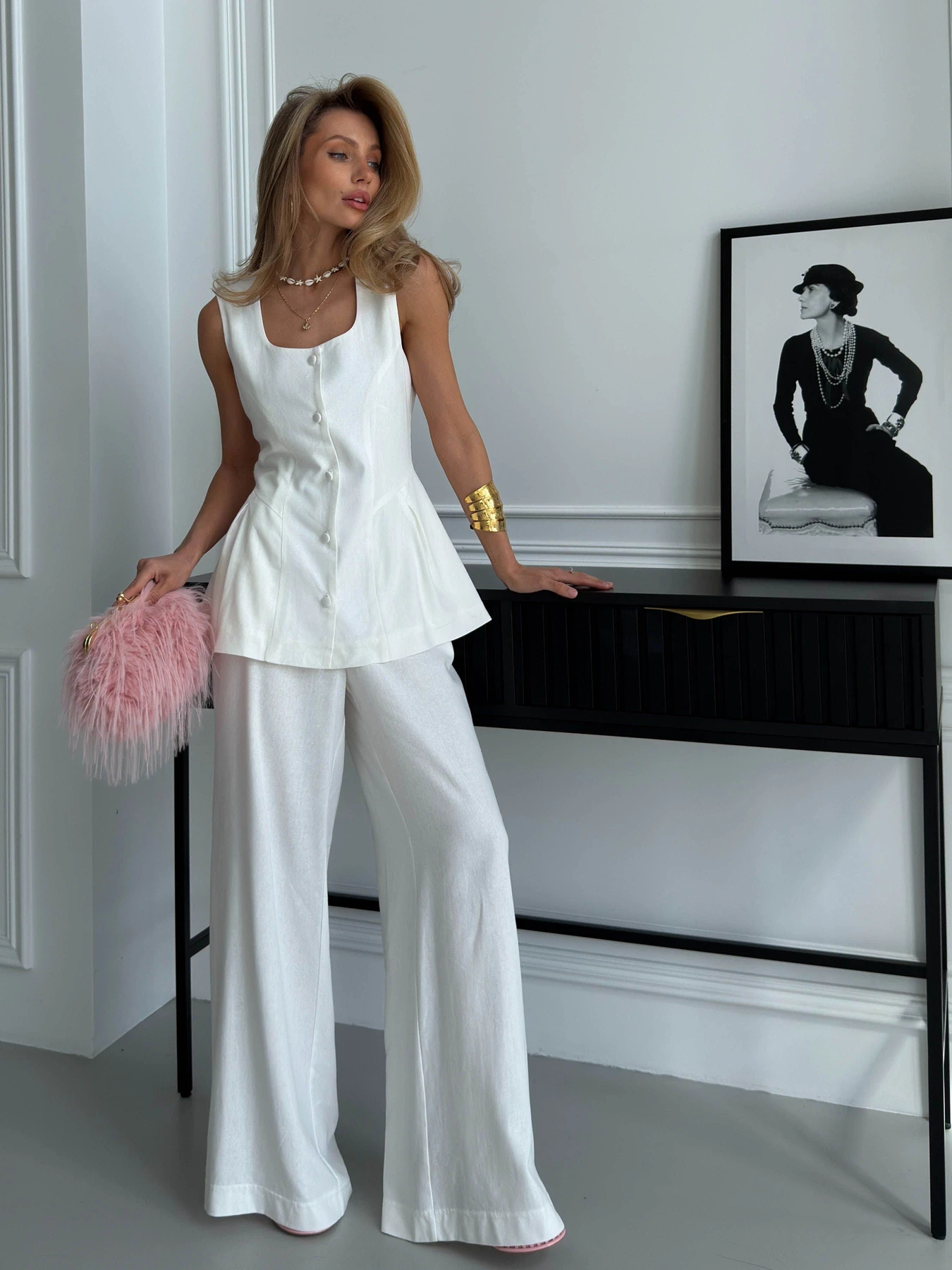 Костюмы Jadone Fashion модель costume_Anna_bile Фото