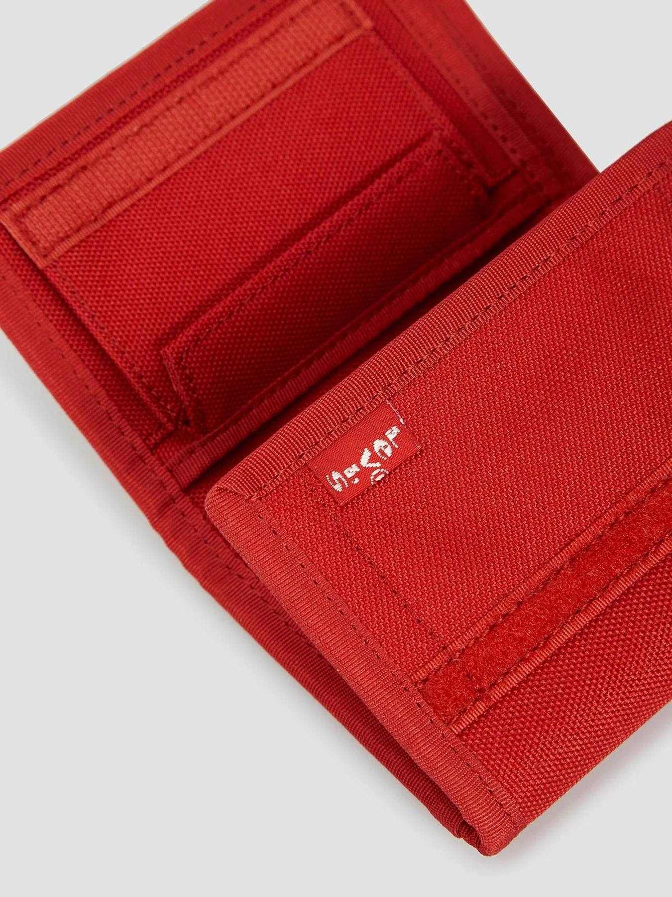 Гаманці Levi's модель 233055;208.87 Гаманці Levi's модель 233055;208.87 Фото