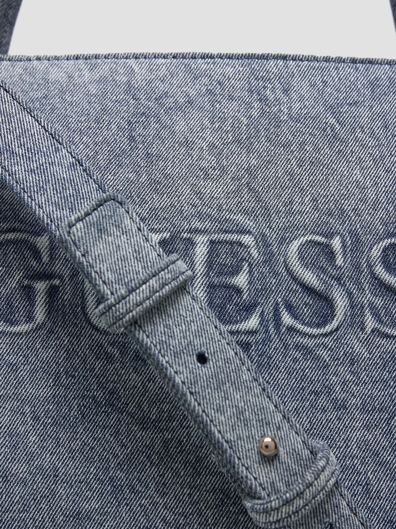Сумки GUESS модель HWDG97.69220;DEN Сумки GUESS модель HWDG97.69220;DEN Фото