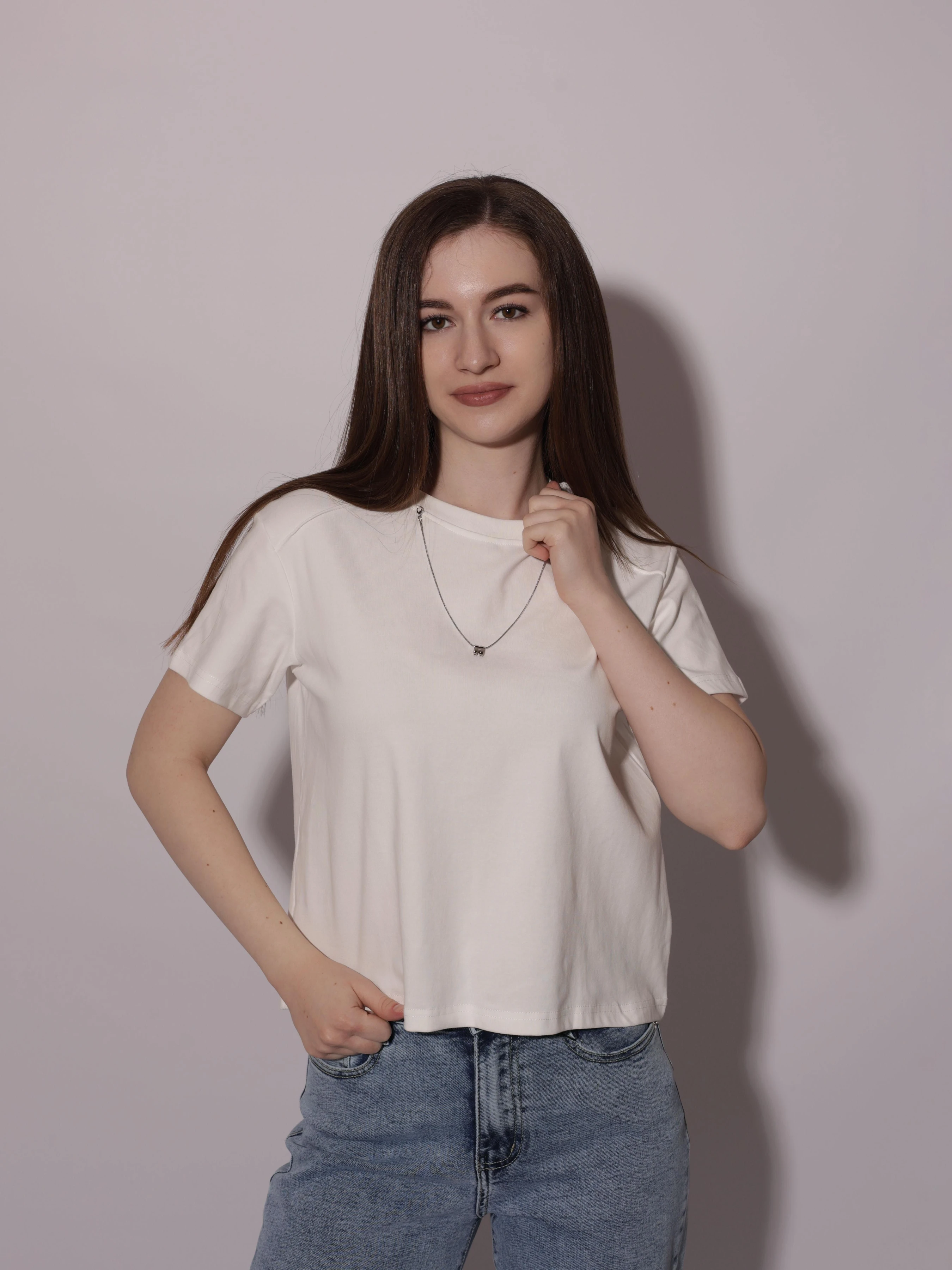 Жіноча Футболка LUMO
