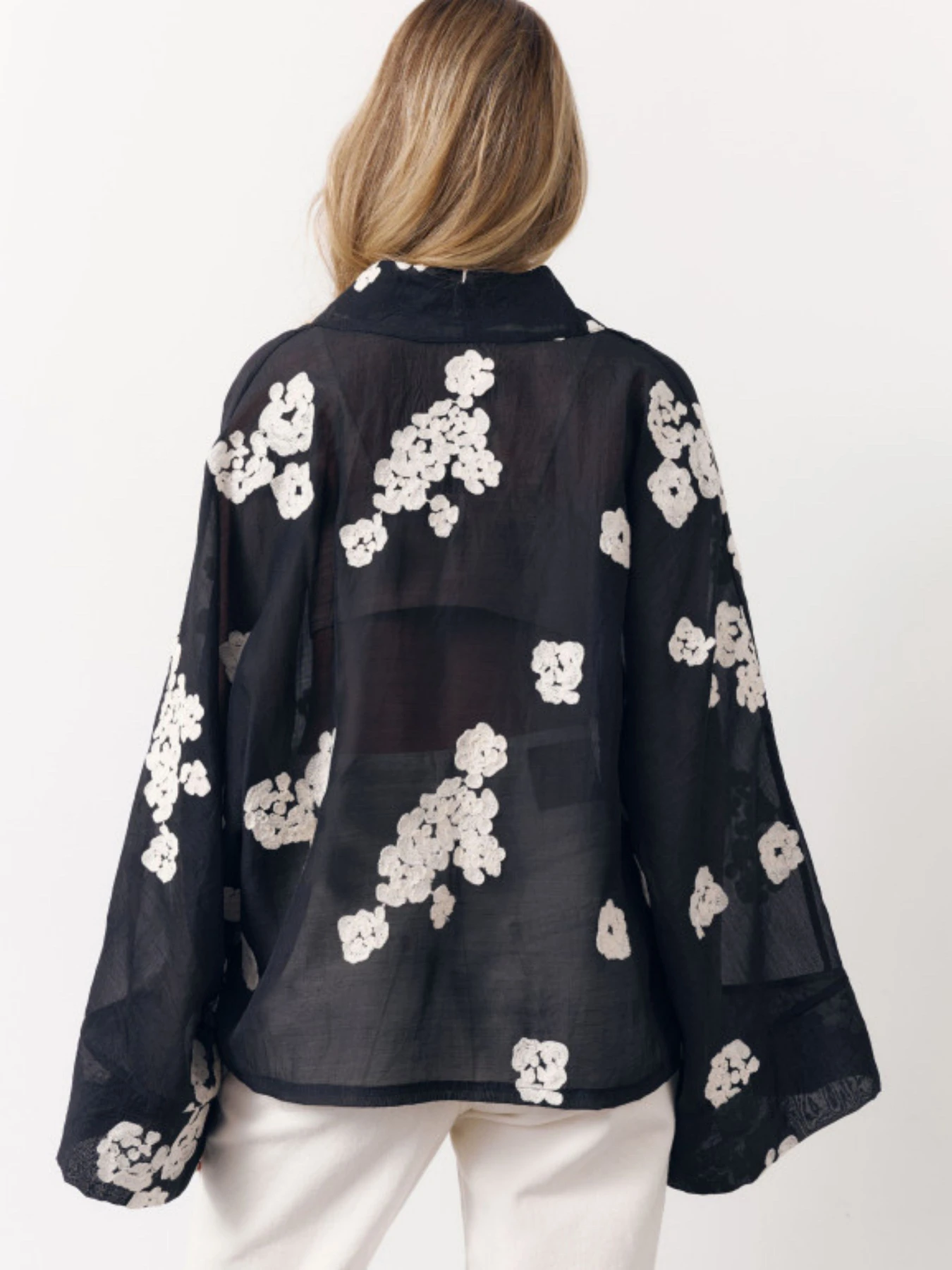 Сорочки Lilove модель 423 Сорочки Lilove модель 423 Фото