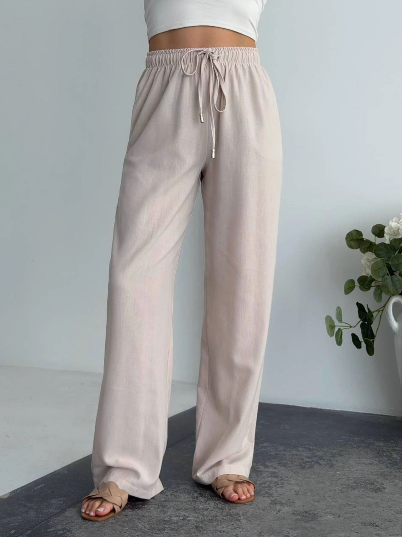 Брюки Uaclothes модель like18438-bezhevj Брюки Uaclothes модель like18438-bezhevj Фото