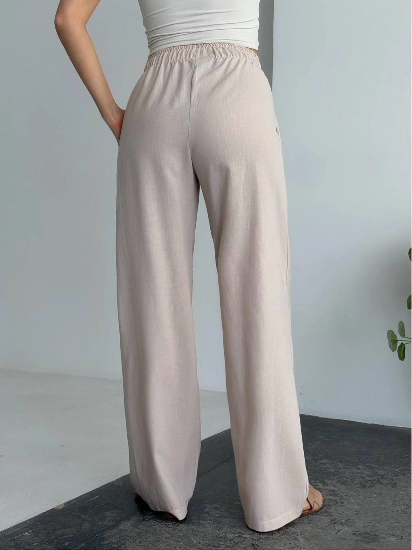 Брюки Uaclothes модель like18438-bezhevj Брюки Uaclothes модель like18438-bezhevj Фото