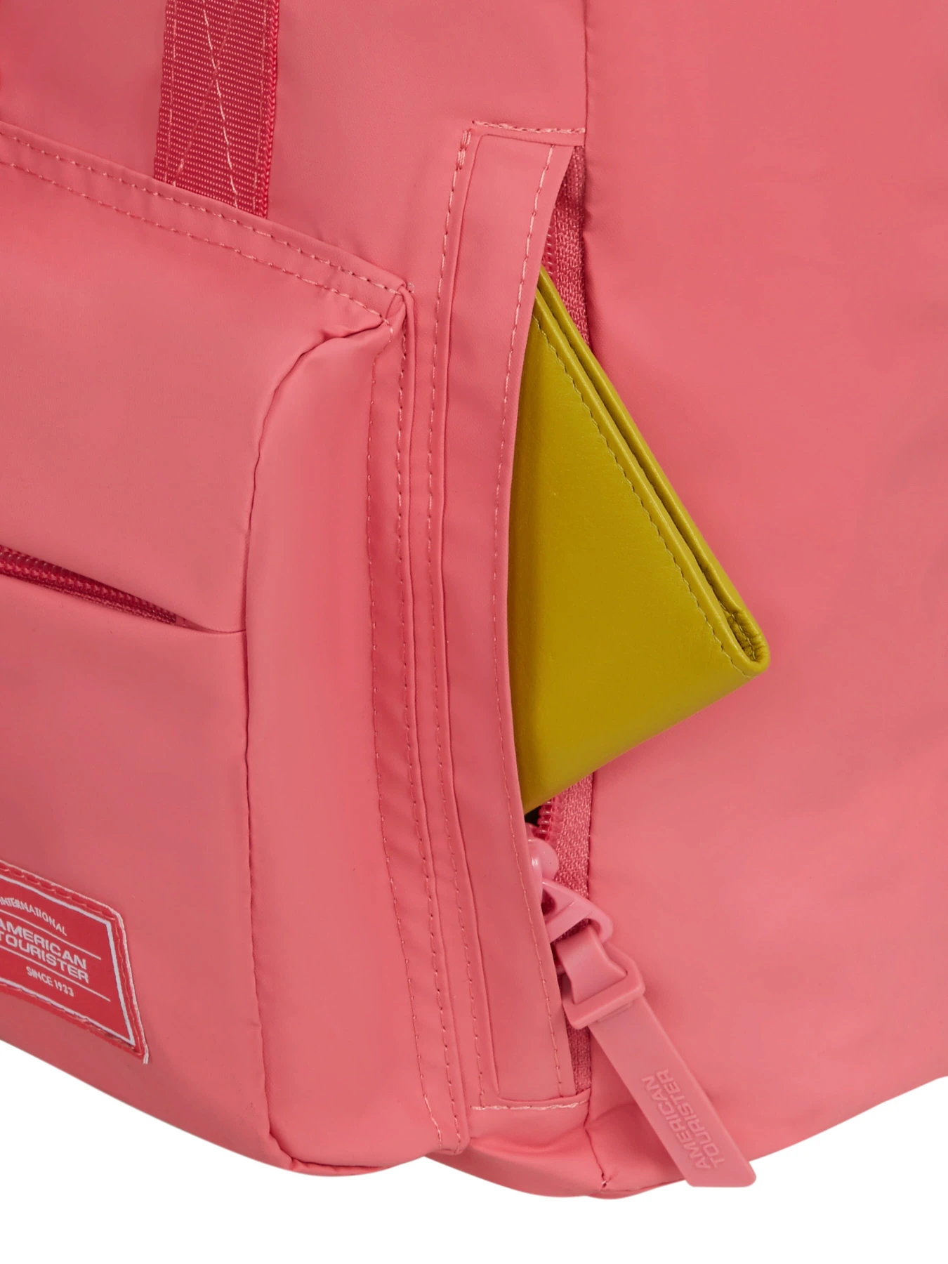 Рюкзаки American Tourister модель 24G80075 Рюкзаки American Tourister модель 24G80075 Фото