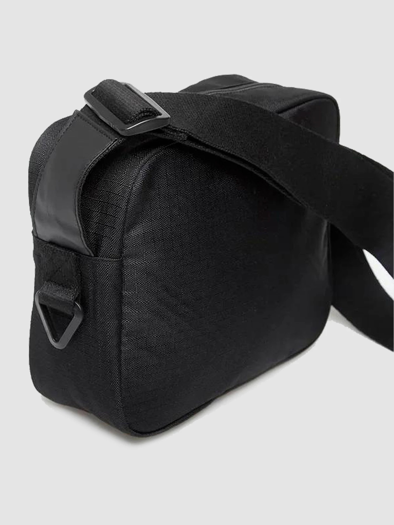 Сумки Jordan Jam Blacktop Messenger модель MA9191-023 Фото