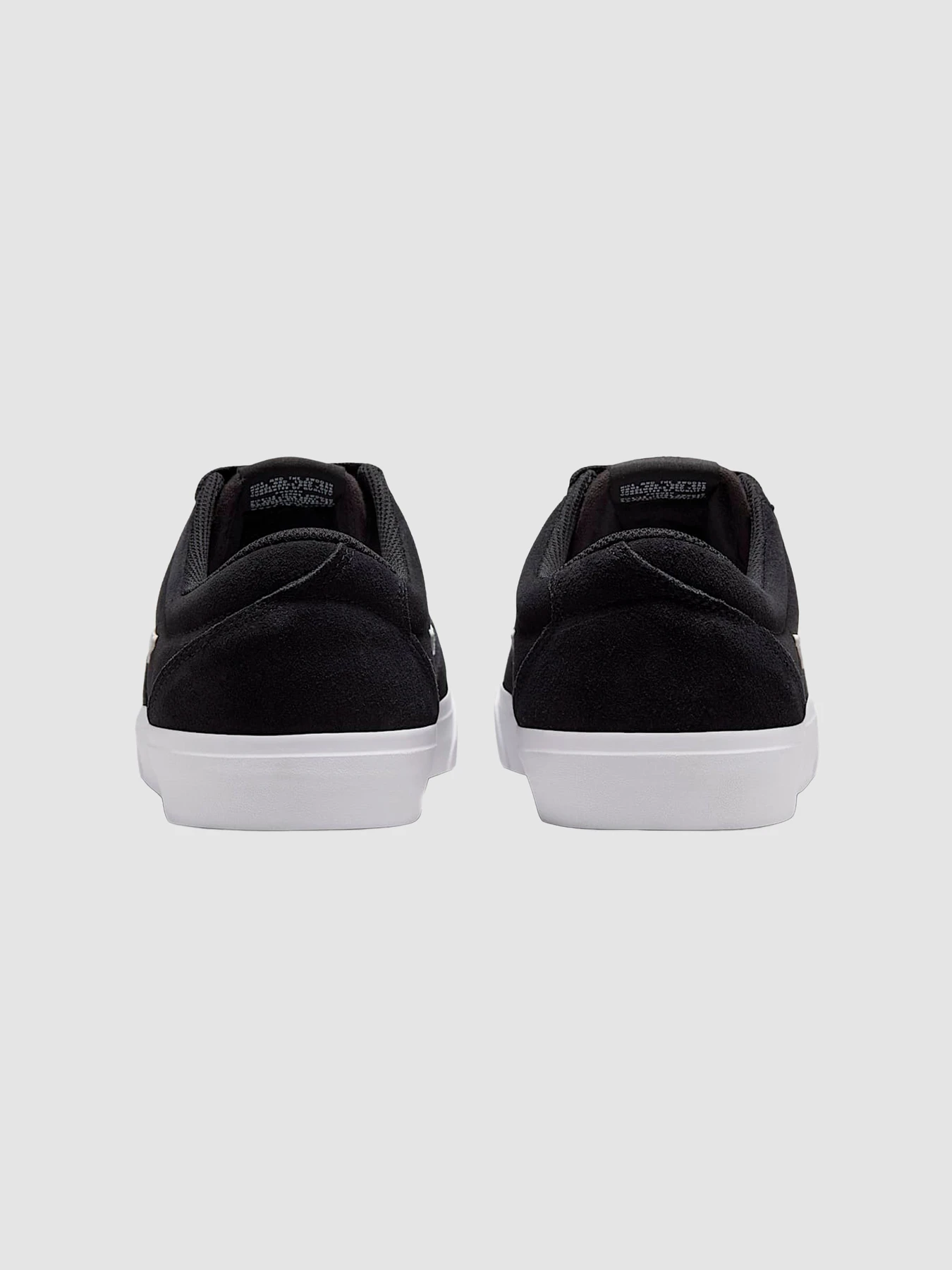 Кроссовки NIKE Charge Suede модель IB2750-001 Кроссовки NIKE Charge Suede модель IB2750-001 Фото