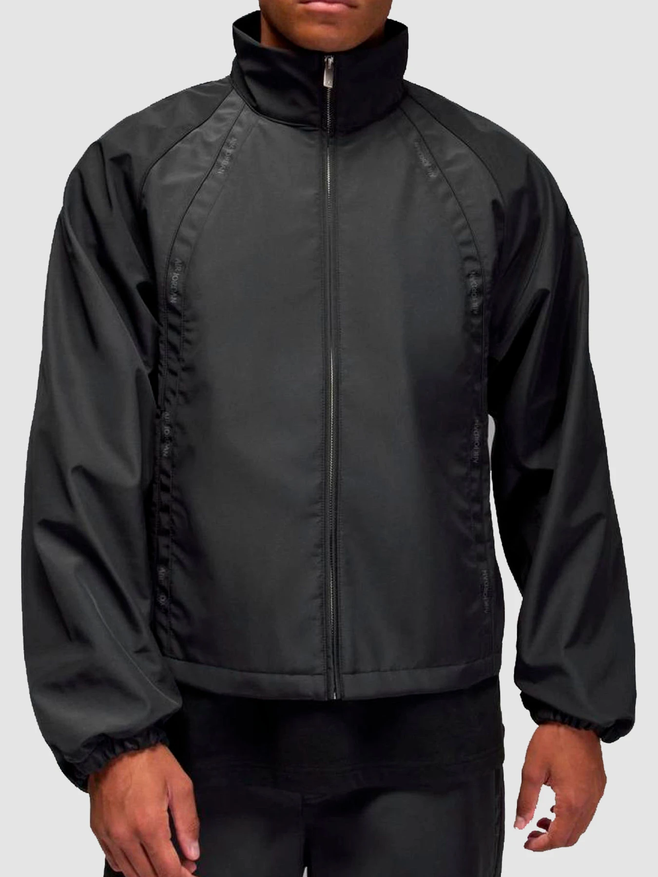 Куртки та дублянки Jordan M J AIR JDN TRACK JKT модель HV0081-045 Куртки та дублянки Jordan M J AIR JDN TRACK JKT модель HV0081-045 Фото