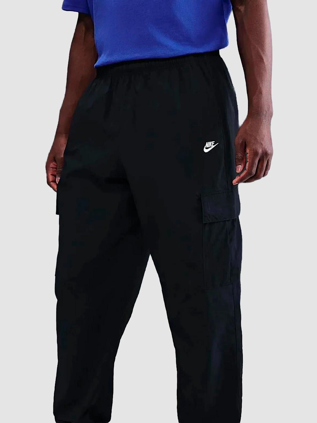 Брюки NIKE Club Cargo Black модель HJ1990-010 Брюки NIKE Club Cargo Black модель HJ1990-010 Фото