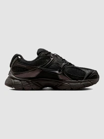Кросівки NIKE W V5 RNR модель HQ7901-001 Фото