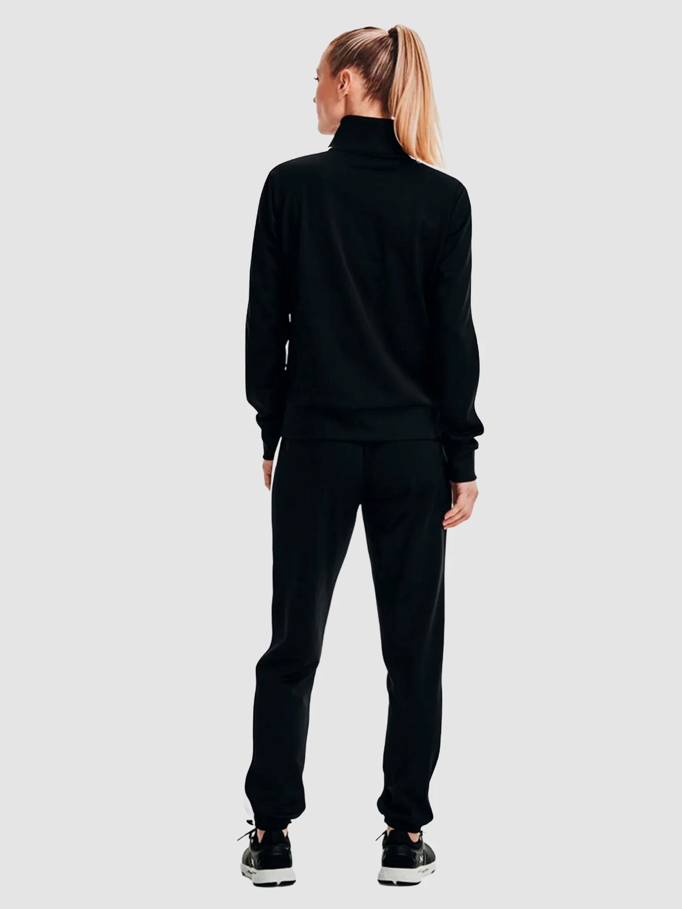 Костюми Under Armour Tricot Tracksuit модель 1365147-001 Костюми Under Armour Tricot Tracksuit модель 1365147-001 Фото