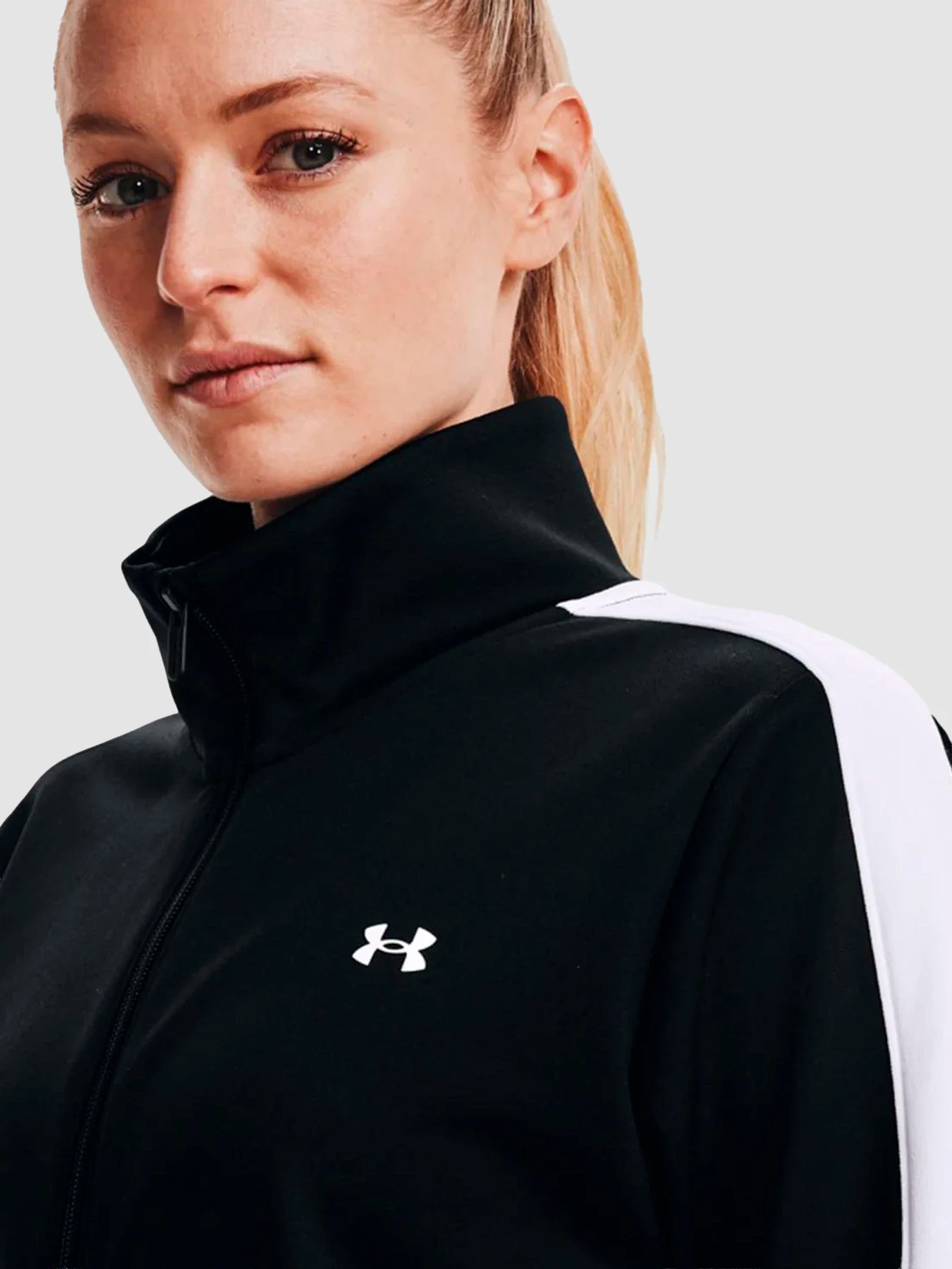 Костюми Under Armour Tricot Tracksuit модель 1365147-001 Костюми Under Armour Tricot Tracksuit модель 1365147-001 Фото
