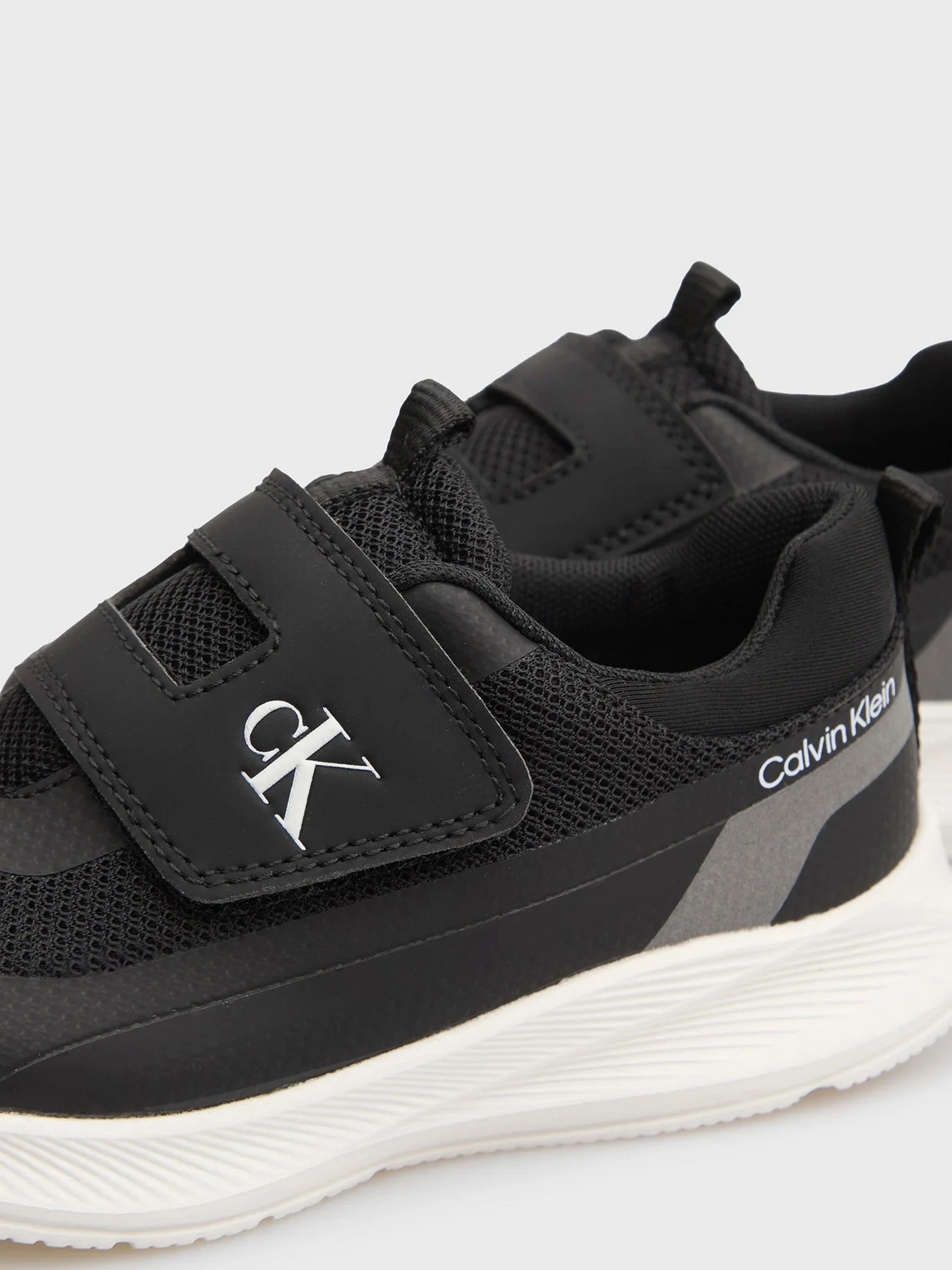 Кроссовки Calvin Klein Kids модель V1X9-83308-1843 Фото