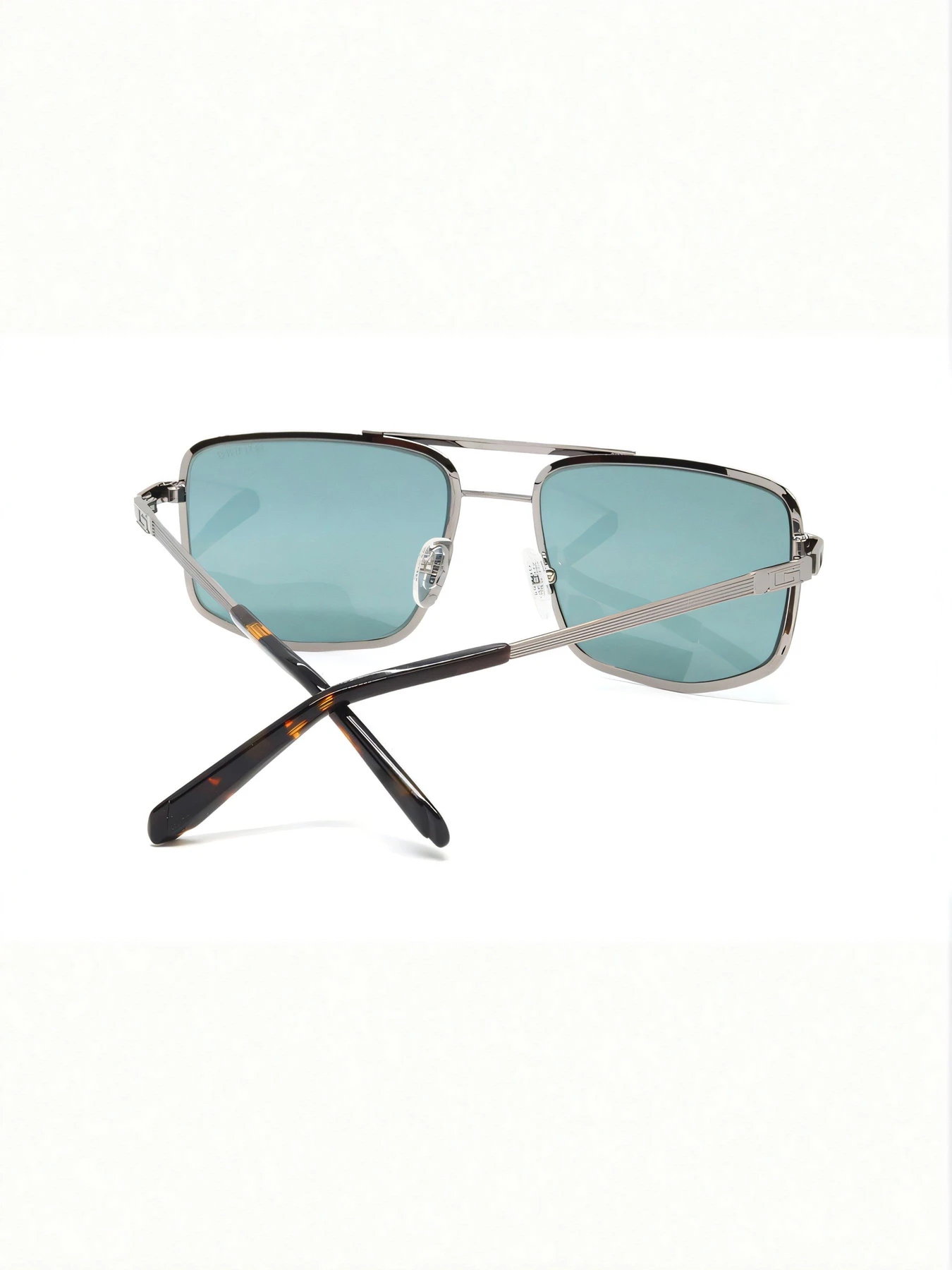 Очки GUESS модель E0000506349 Фото