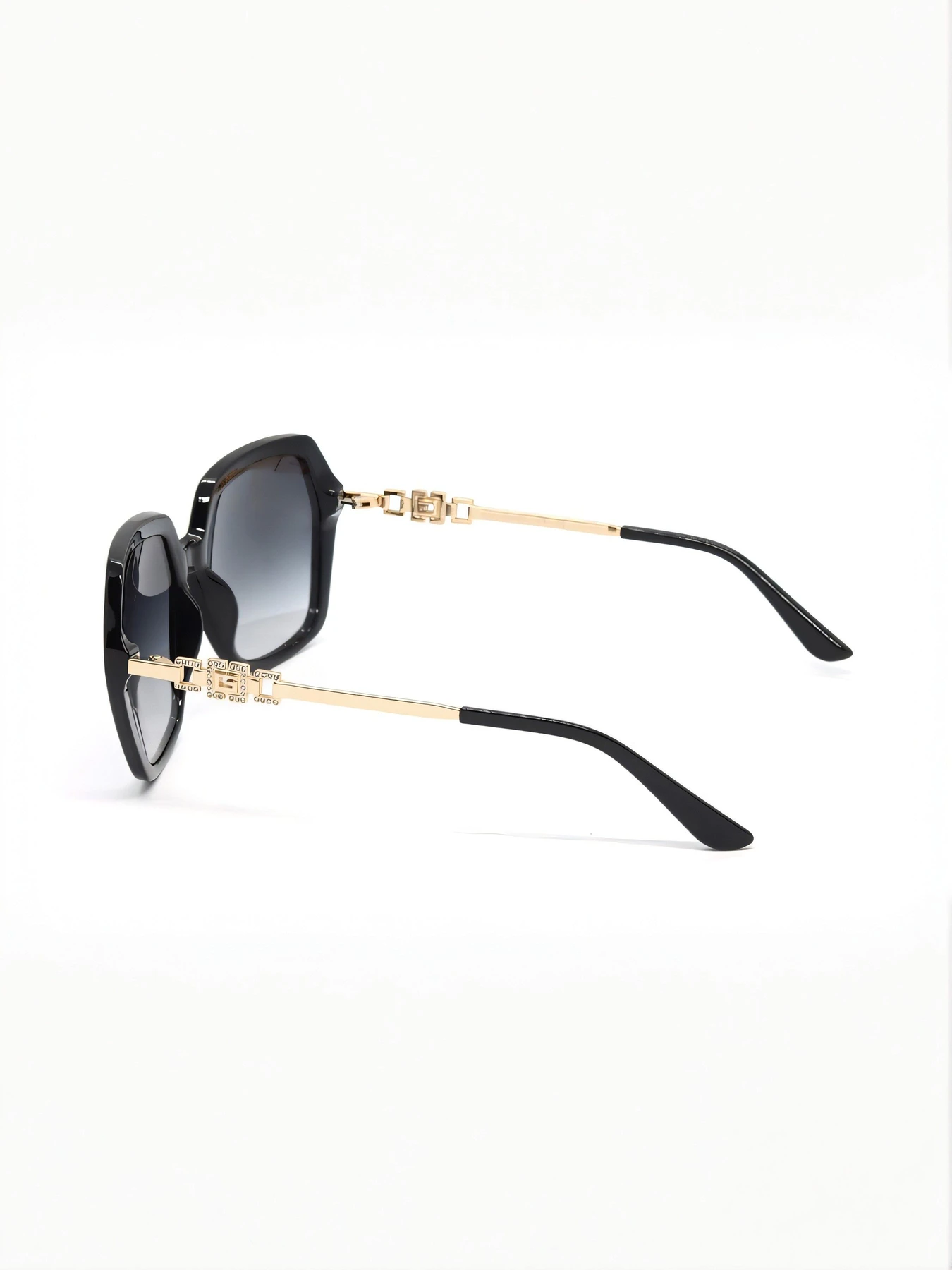 Очки GUESS модель E0000543906 Фото