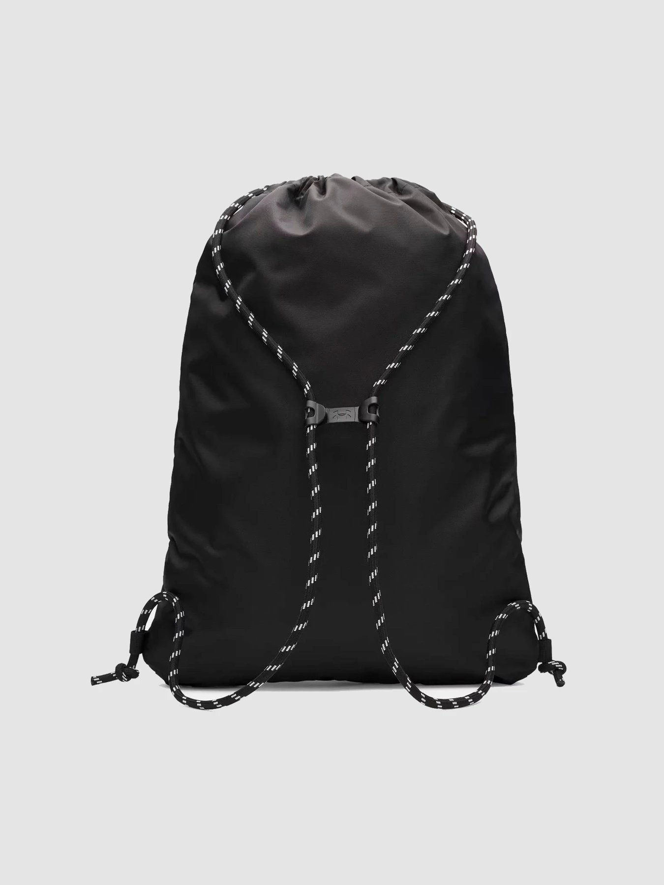Рюкзаки Under Armour Hustle Sackpack Black модель 6000519-001 Фото