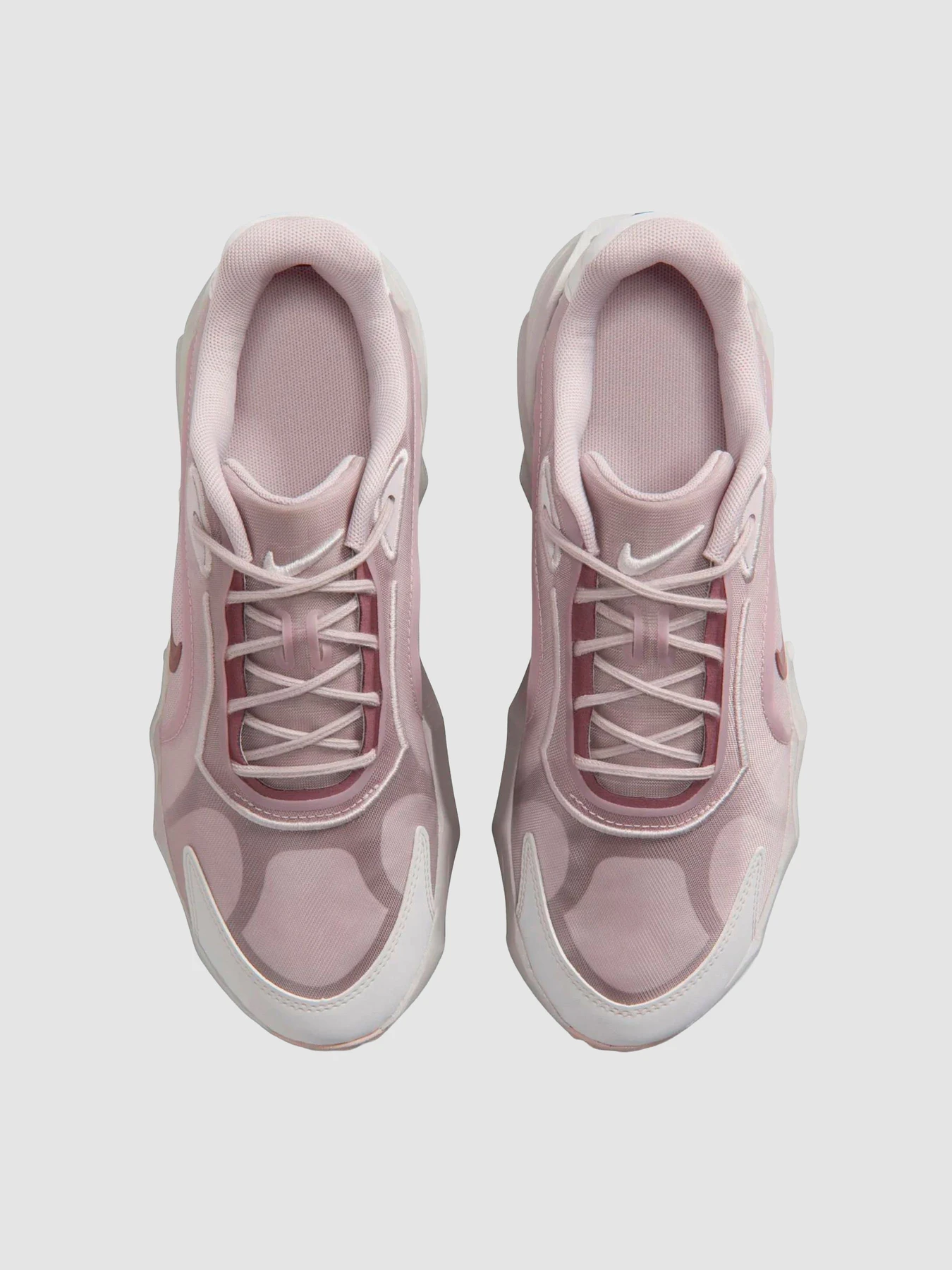 Кроссовки NIKE Wmns Aura Edge модель HQ7025-001 Фото