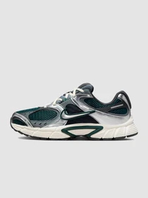 Кроссовки NIKE V5 Rnr модель HQ7901-300 Фото