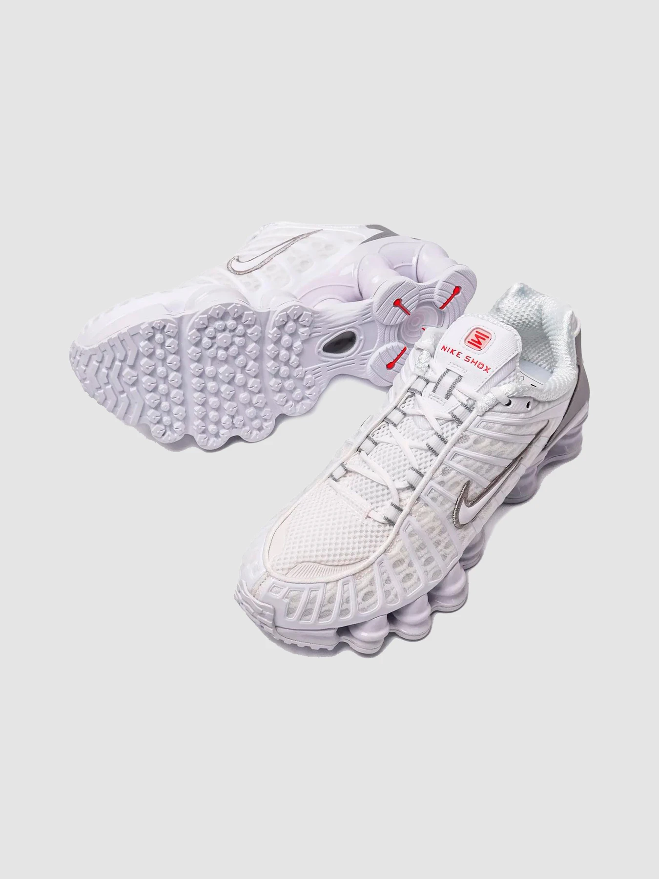 Кроссовки NIKE W Shox Tl White модель AR3566-100 Фото