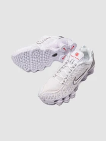 Кроссовки NIKE W Shox Tl White модель AR3566-100 Фото