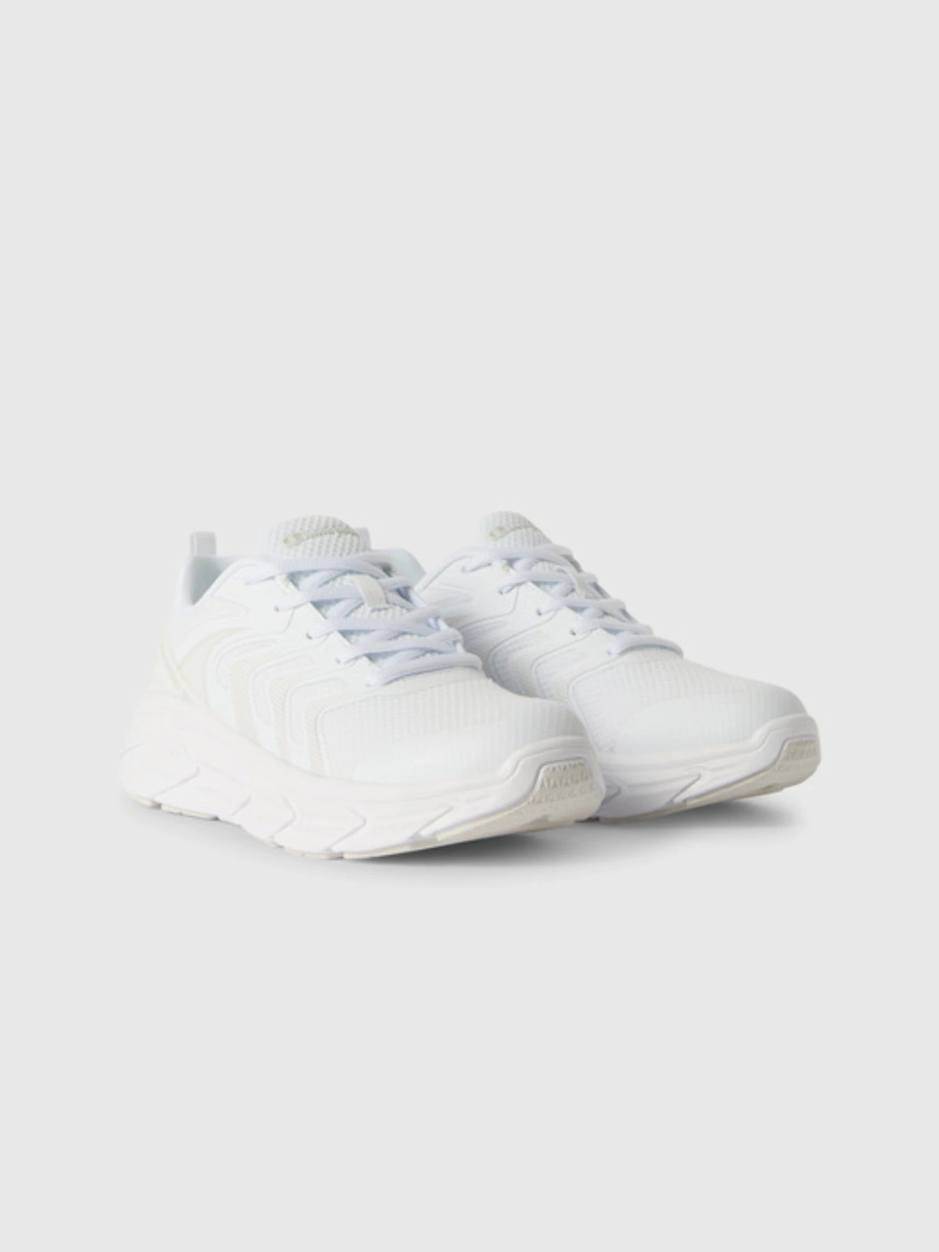 Кроссовки Champion FX RT Low Cut модель S11829-WW001 Кроссовки Champion FX RT Low Cut модель S11829-WW001 Фото