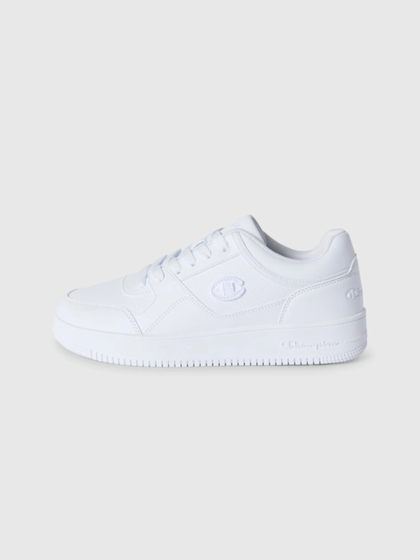 Кроссовки Champion RD18 LOW Low Cut модель S21905-WW009 Кроссовки Champion RD18 LOW Low Cut модель S21905-WW009 Фото