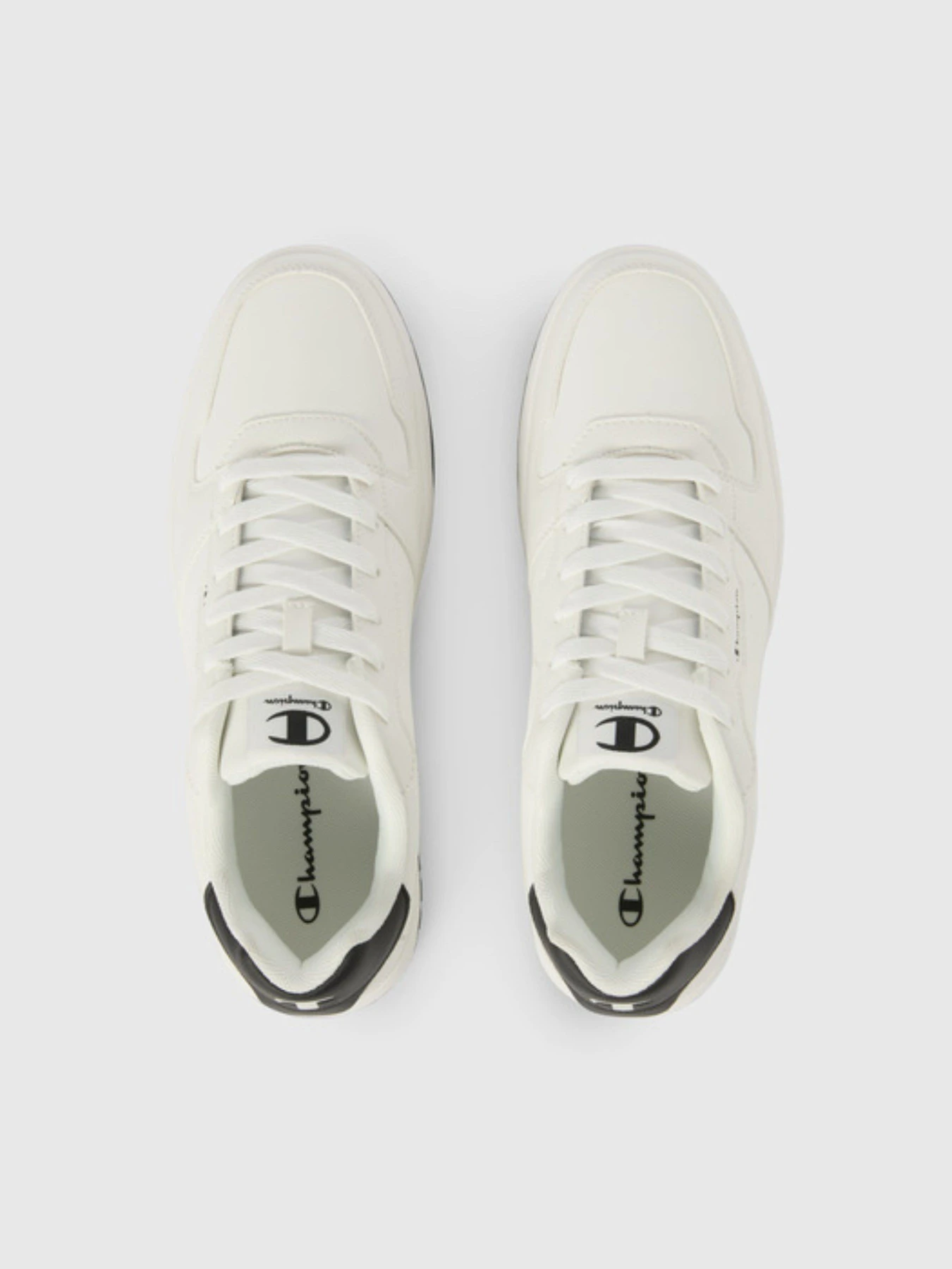 Кроссовки Champion CLY NWM Low Cut модель S22541-WW002 Кроссовки Champion CLY NWM Low Cut модель S22541-WW002 Фото