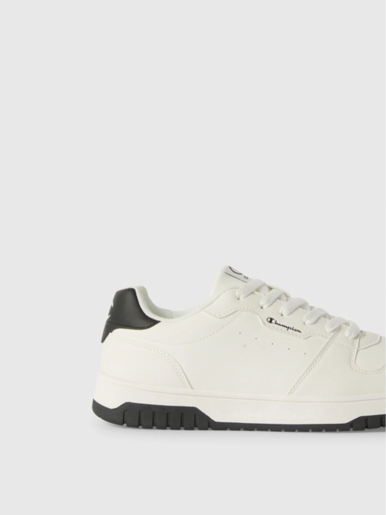 Кроссовки Champion CLY NWM Low Cut модель S22541-WW002 Кроссовки Champion CLY NWM Low Cut модель S22541-WW002 Фото