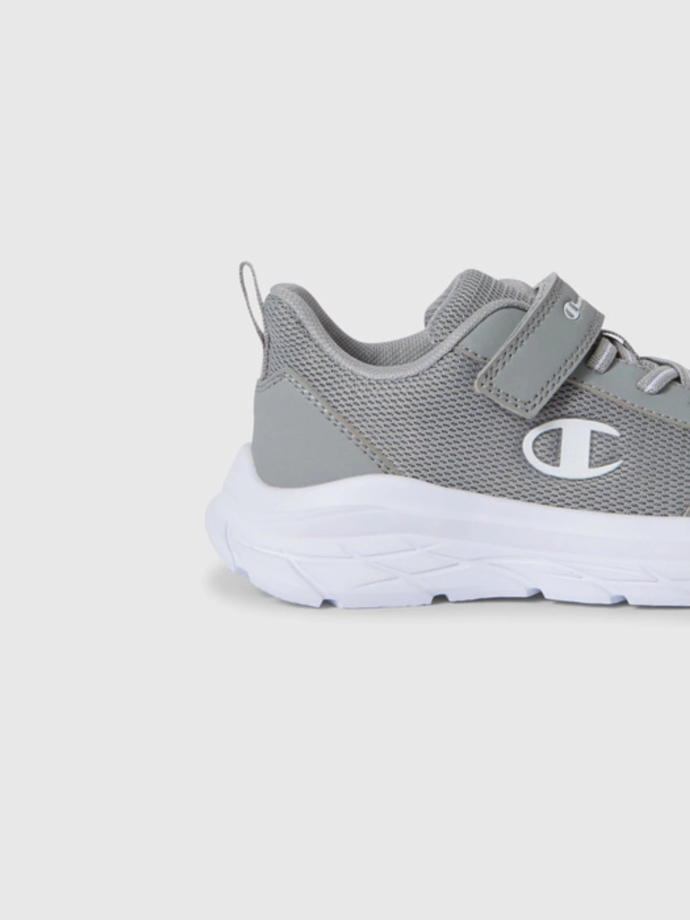 Кроссовки Champion FUZE U PS Low Cut модель S30184-ES004 Кроссовки Champion FUZE U PS Low Cut модель S30184-ES004 Фото