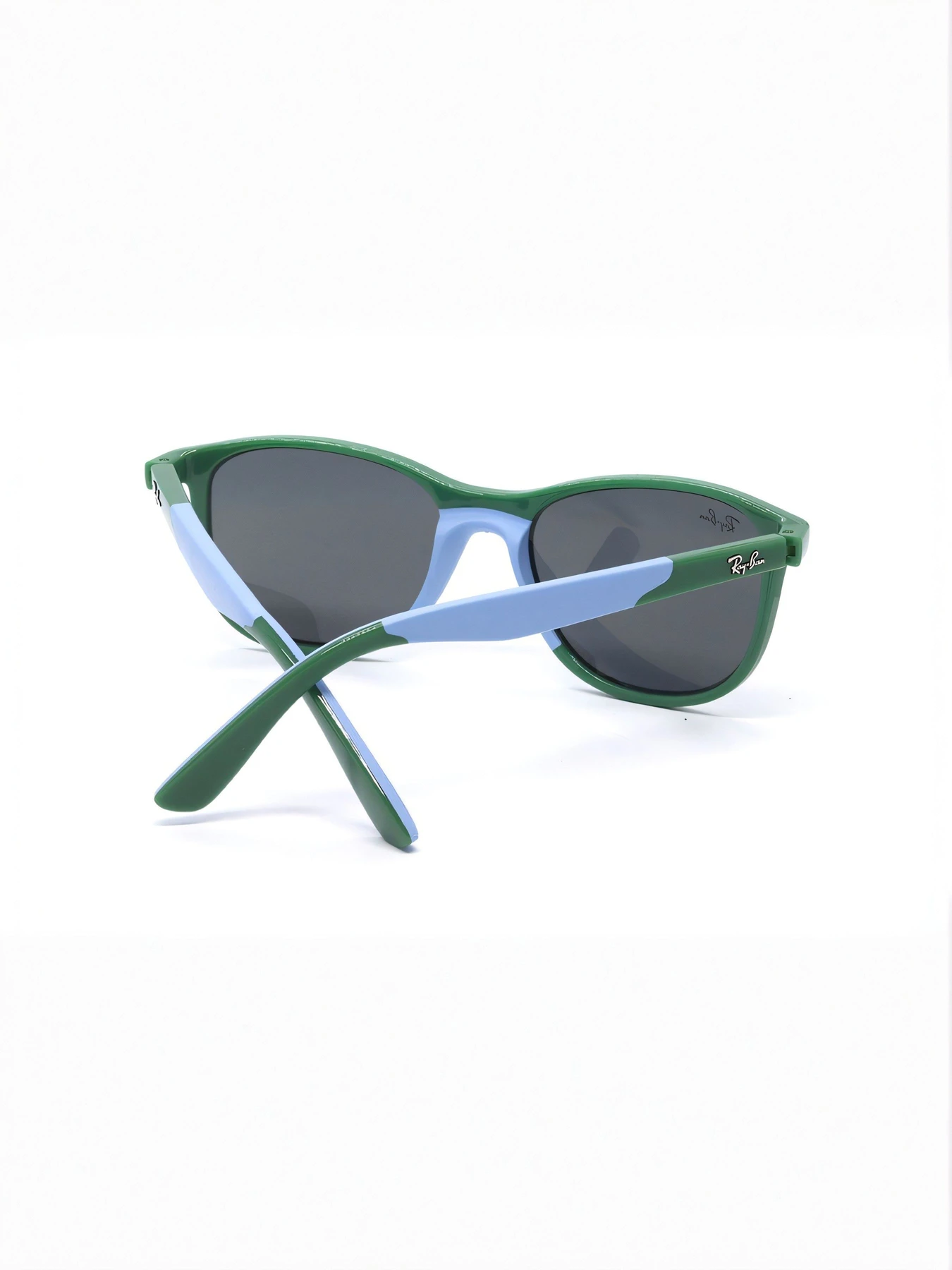 Очки Ray-Ban модель E0000520882 Очки Ray-Ban модель E0000520882 Фото