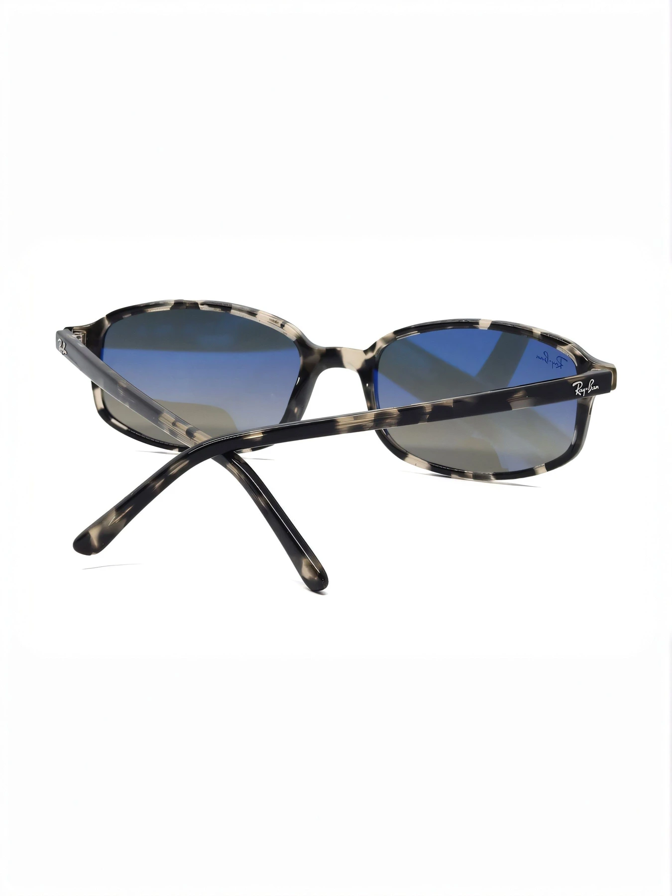 Окуляри Ray-Ban модель E0000559701 Окуляри Ray-Ban модель E0000559701 Фото