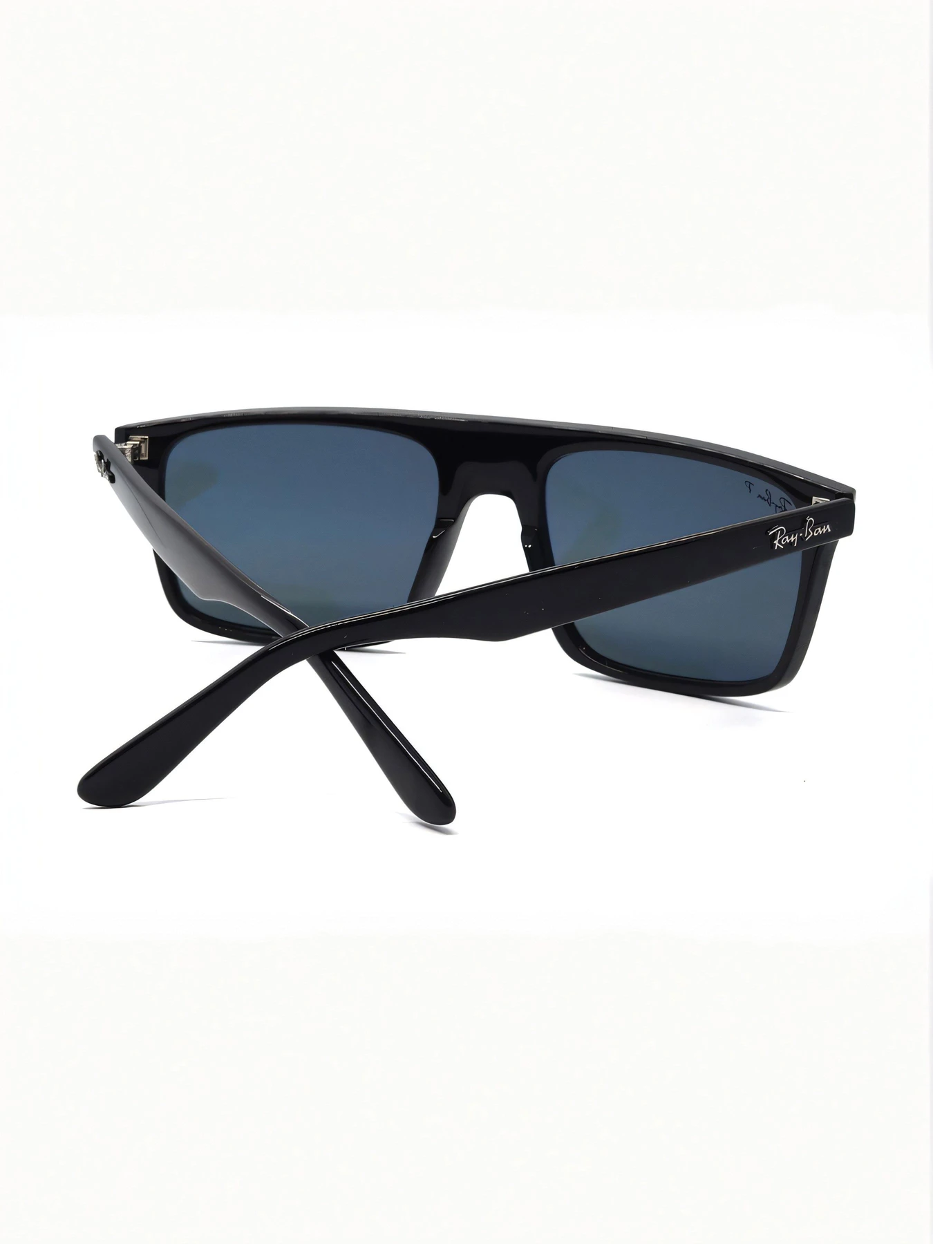 Очки Ray-Ban модель E0000559814 Очки Ray-Ban модель E0000559814 Фото