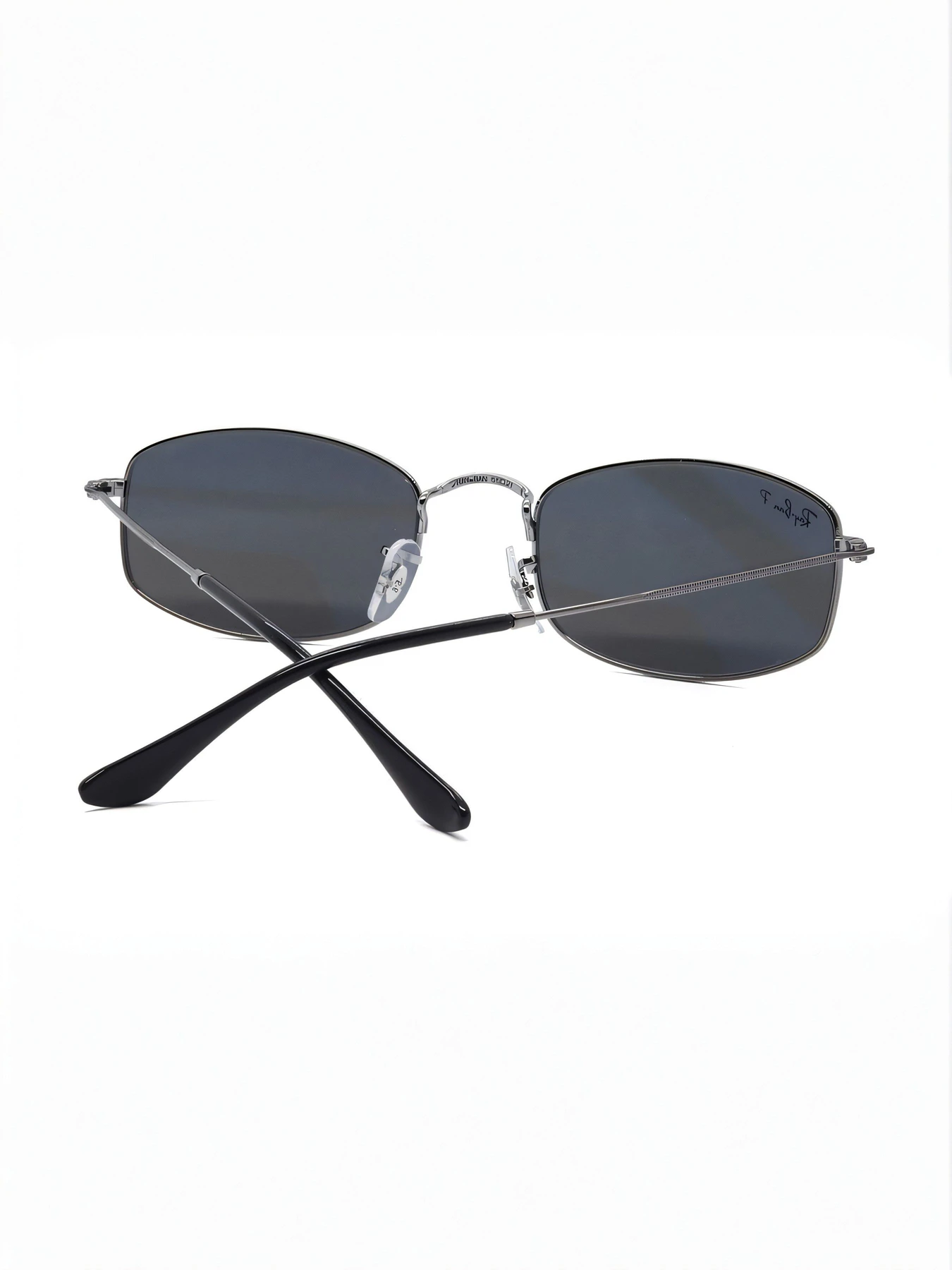 Окуляри Ray-Ban модель E0000559750 Окуляри Ray-Ban модель E0000559750 Фото