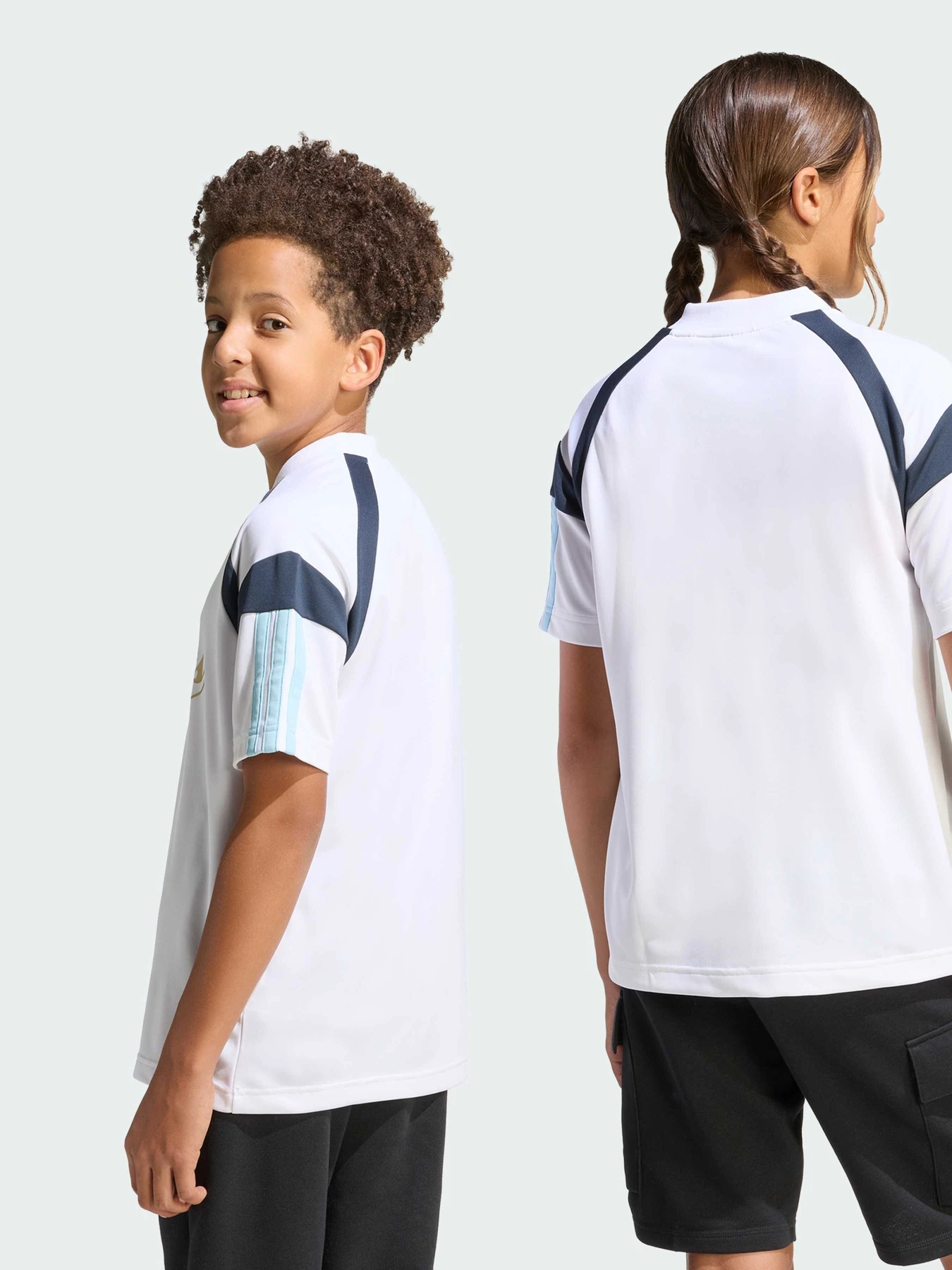 Футболки і поло Adidas Tiro модель KH3802 Футболки і поло Adidas Tiro модель KH3802 Фото