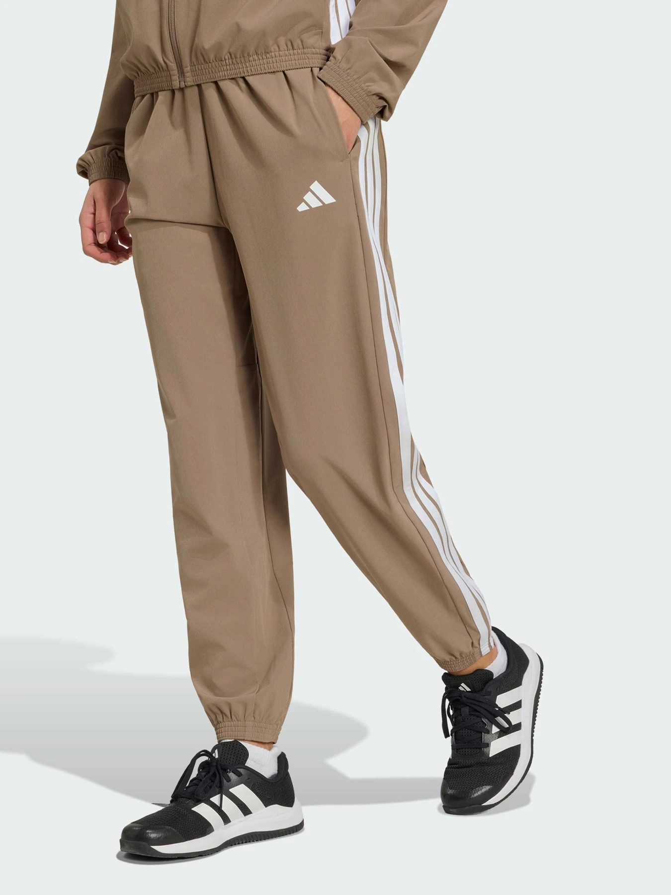 Штани Adidas Adidas Essentials модель KT3790 Штани Adidas Adidas Essentials модель KT3790 Фото