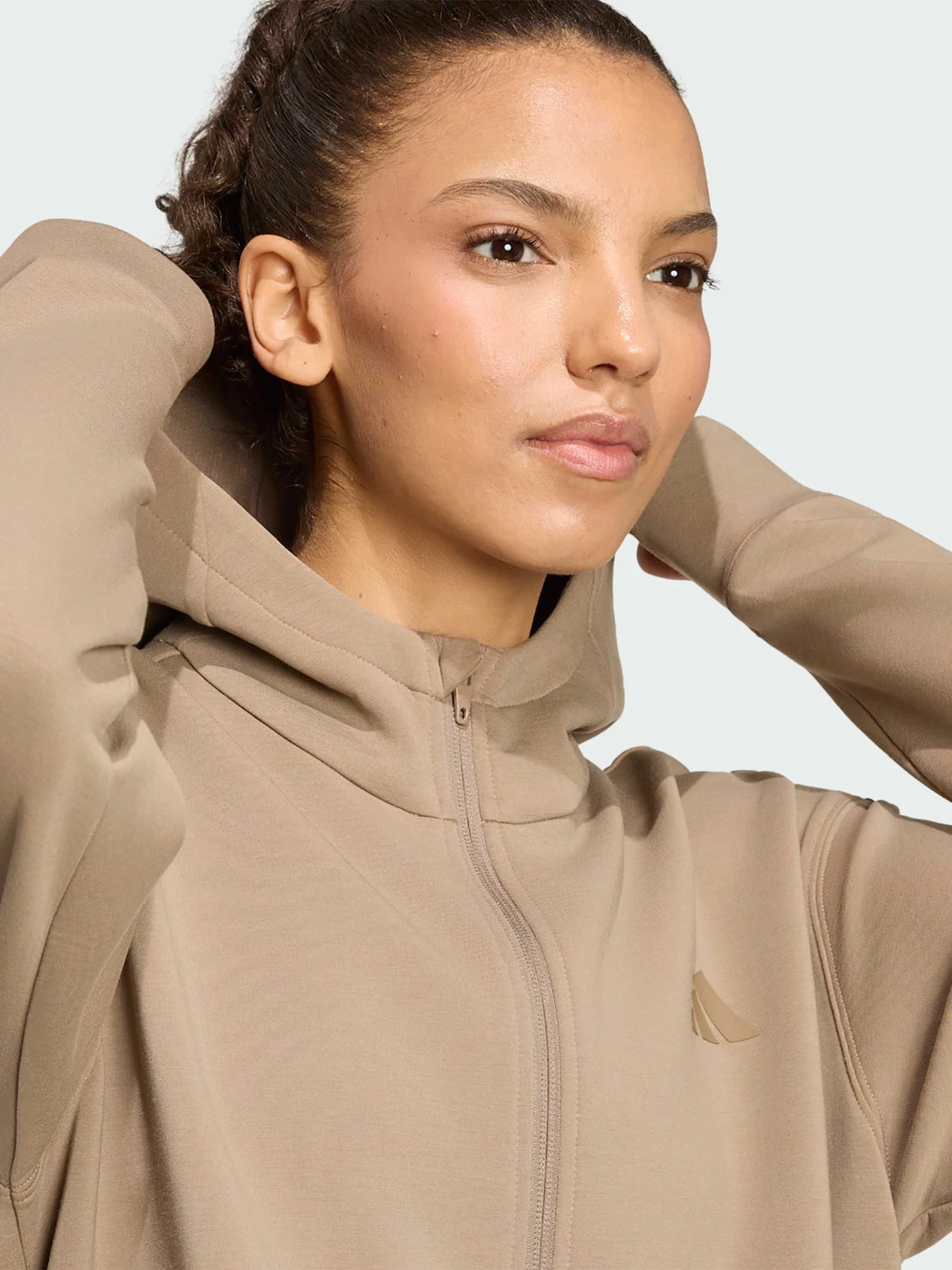 Худи и свитшоты Adidas модель KS3301 Худи и свитшоты Adidas модель KS3301 Фото