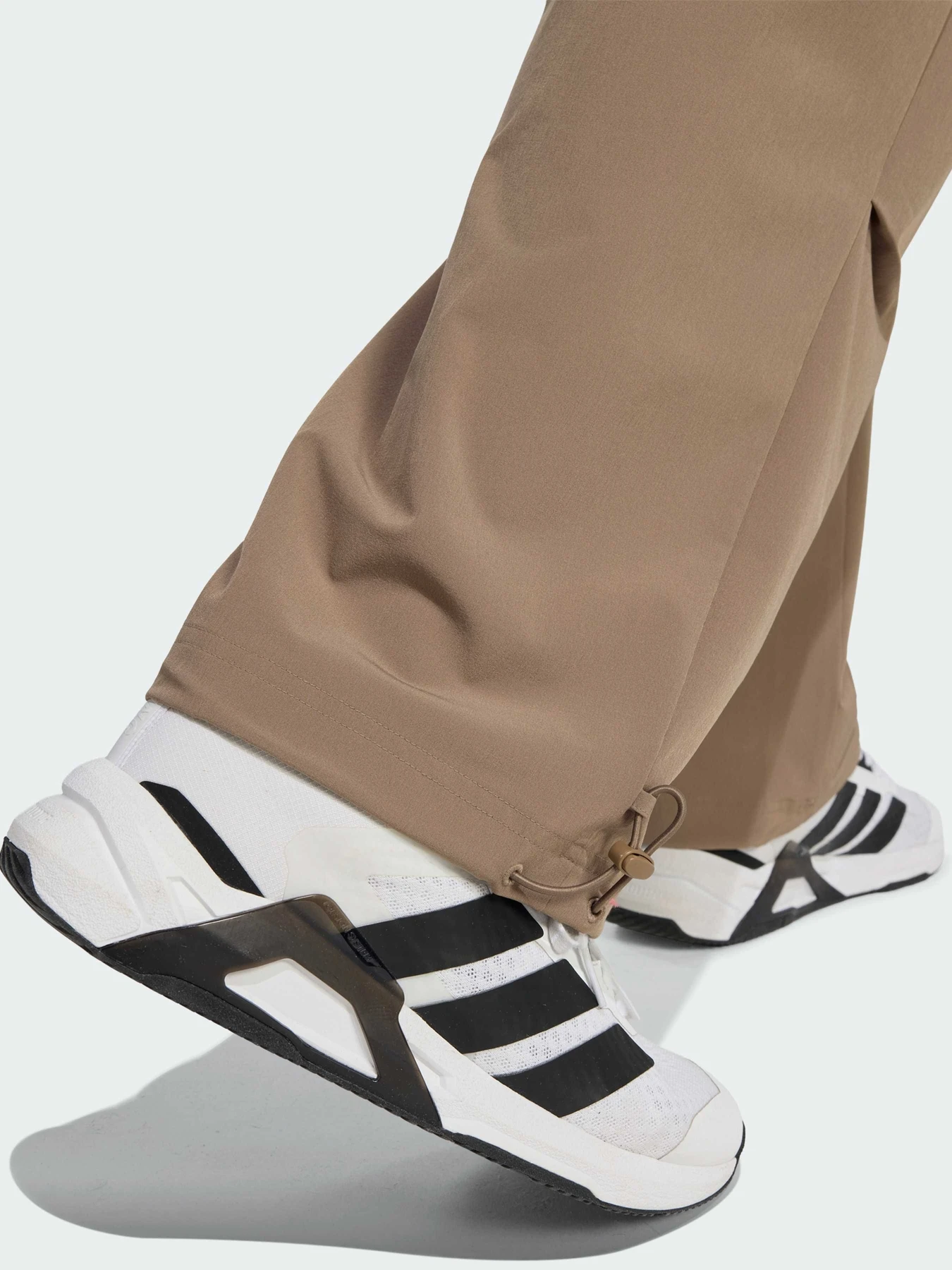 Штани Adidas Adidas Essentials модель KT1259 Штани Adidas Adidas Essentials модель KT1259 Фото