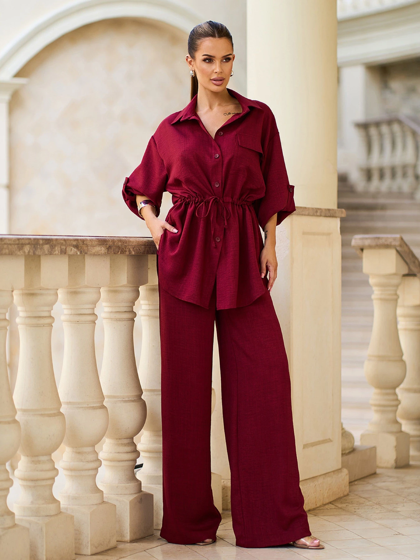 Костюми ISSA Plus модель 15716_бордовый Костюми ISSA Plus модель 15716_бордовый Фото