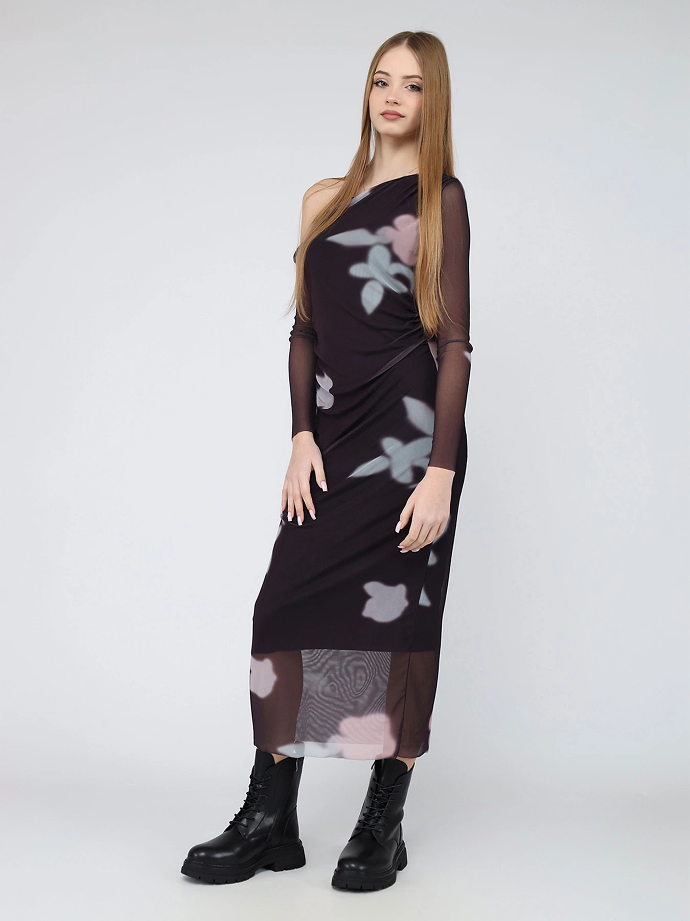 Платья YUKI модель ЦБ-00287899 Платья YUKI модель ЦБ-00287899 Фото