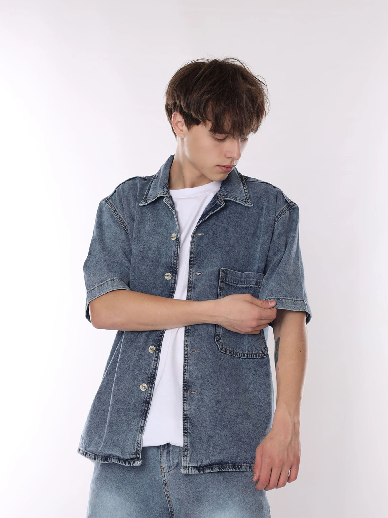 Рубашки YUKI модель ЦБ-00295753 Рубашки YUKI модель ЦБ-00295753 Фото