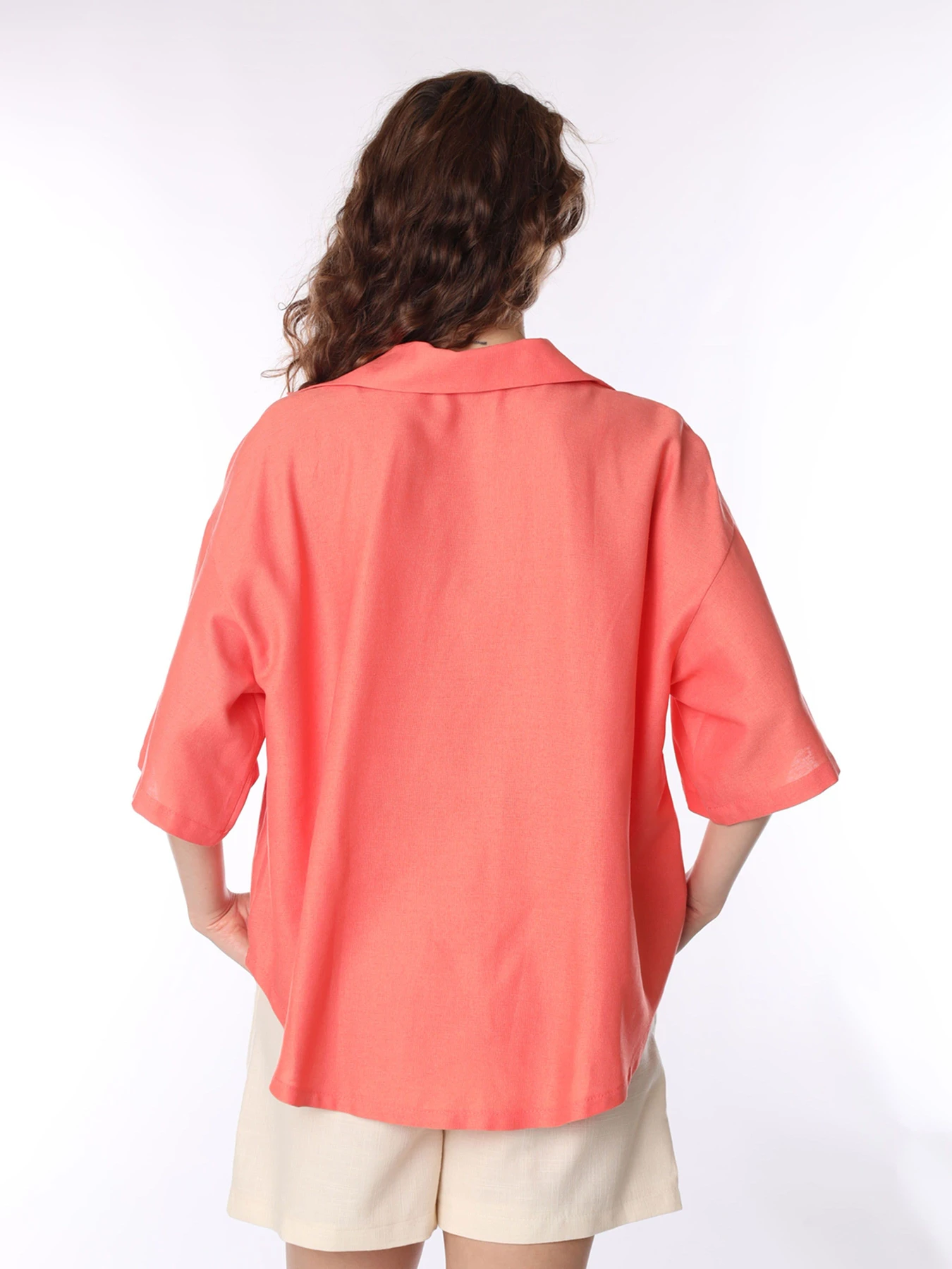 Рубашки YUKI модель ЦБ-00289705 Рубашки YUKI модель ЦБ-00289705 Фото