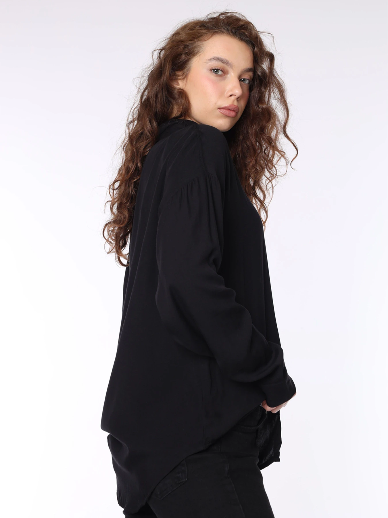 Рубашки YUKI модель ЦБ-00290016 Рубашки YUKI модель ЦБ-00290016 Фото