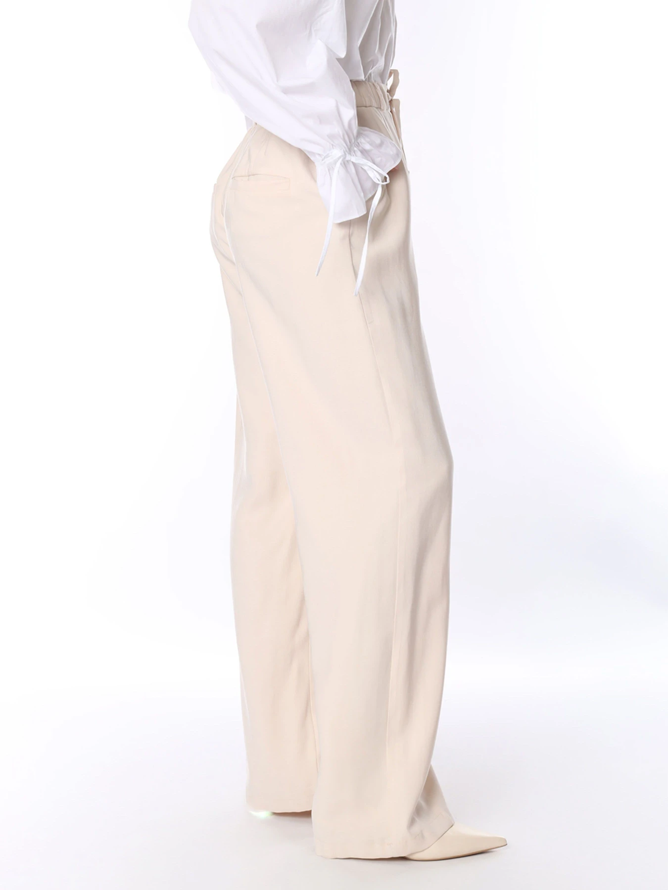 Брюки YUKI модель ЦБ-00290755 Брюки YUKI модель ЦБ-00290755 Фото