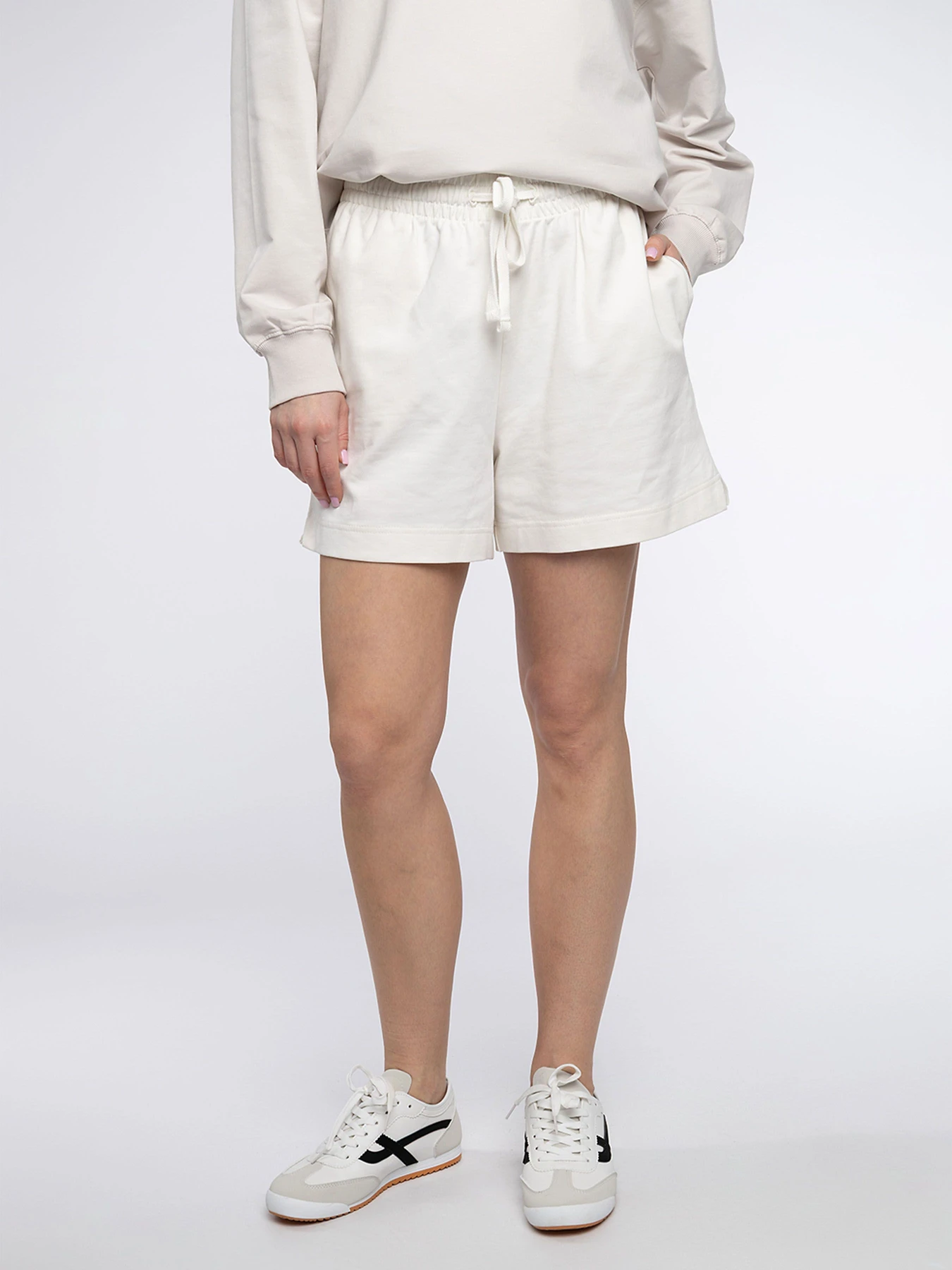 Шорты YUKI модель ЦБ-00291442 Шорты YUKI модель ЦБ-00291442 Фото