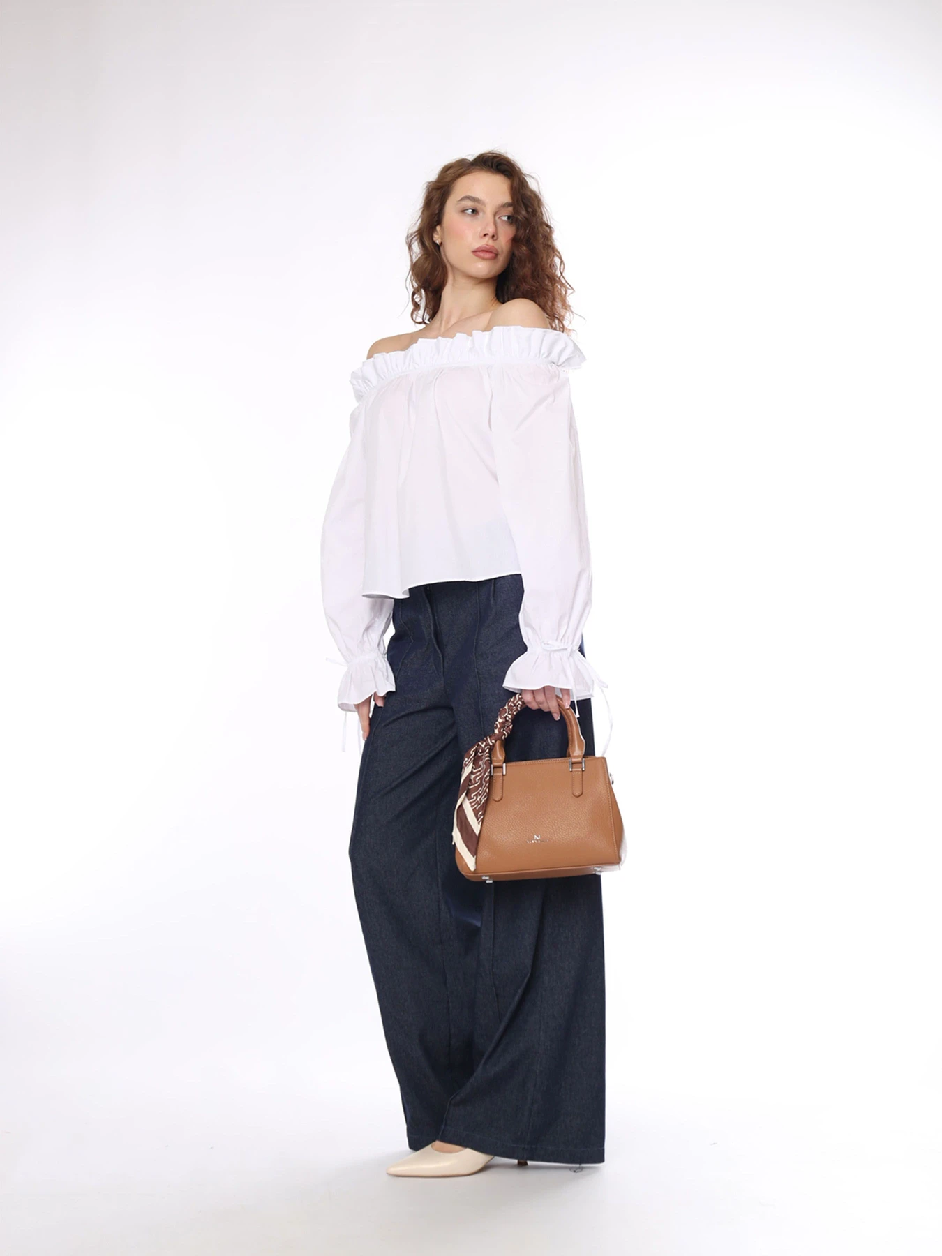 Рубашки YUKI модель ЦБ-00292173 Рубашки YUKI модель ЦБ-00292173 Фото