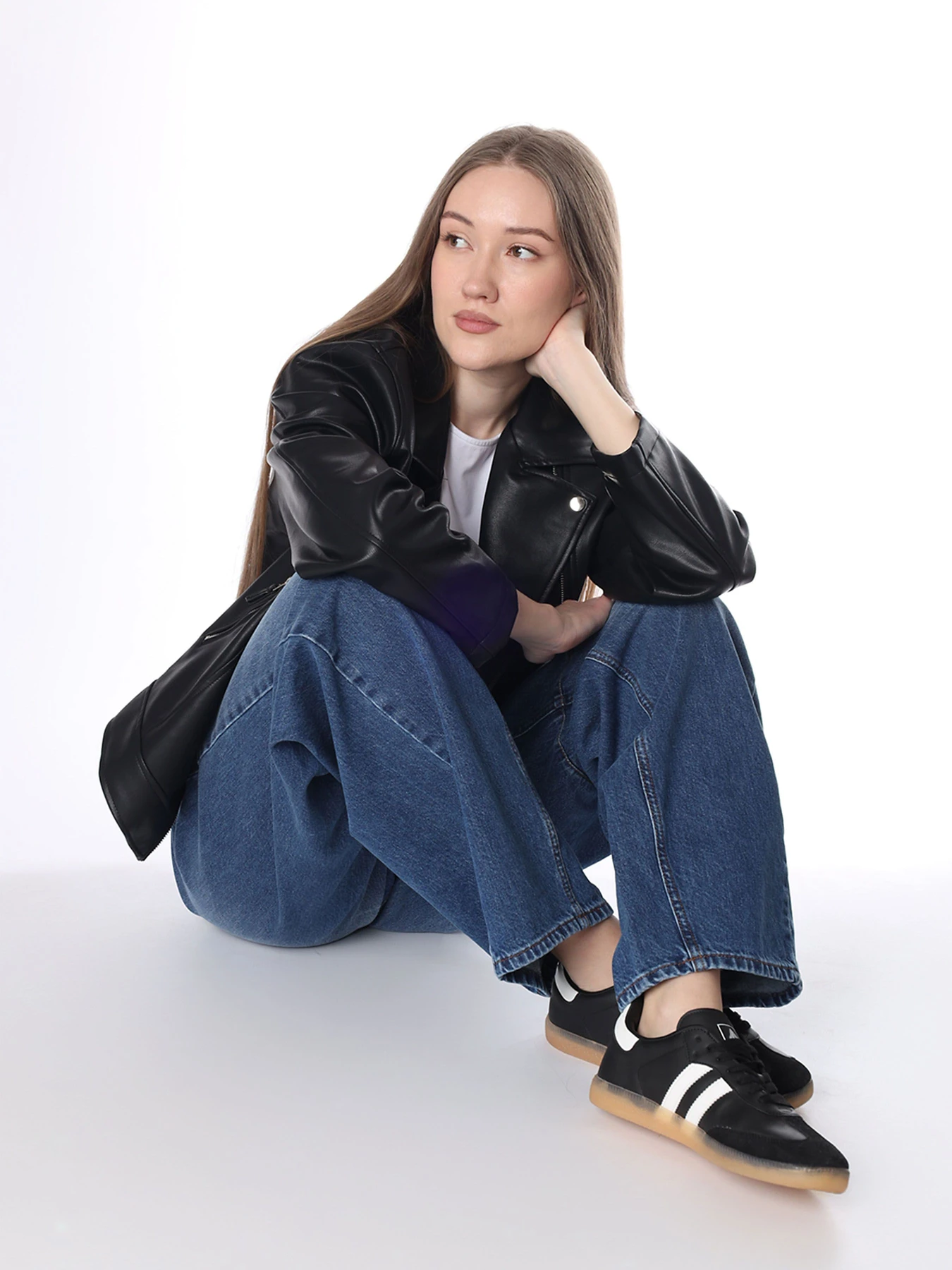 Джинсы YUKI модель ЦБ-00292212 Джинсы YUKI модель ЦБ-00292212 Фото