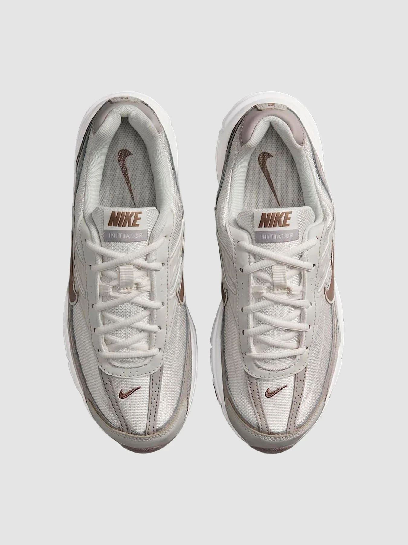 Кроссовки NIKE Initiator Phantom Light Bone модель IB4339-001 Кроссовки NIKE Initiator Phantom Light Bone модель IB4339-001 Фото