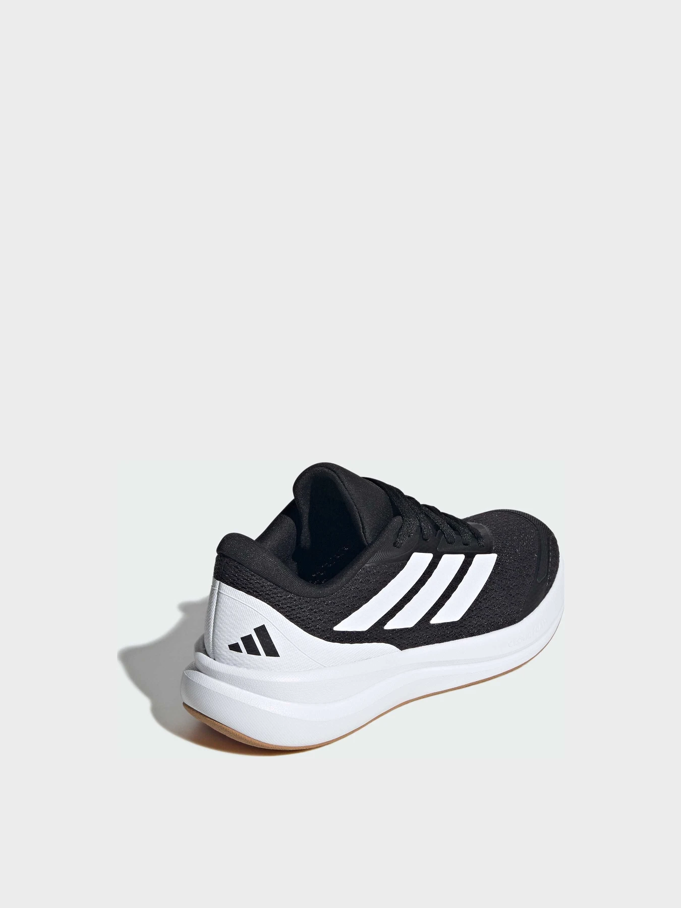 Кроссовки Adidas модель KI1785 Кроссовки Adidas модель KI1785 Фото