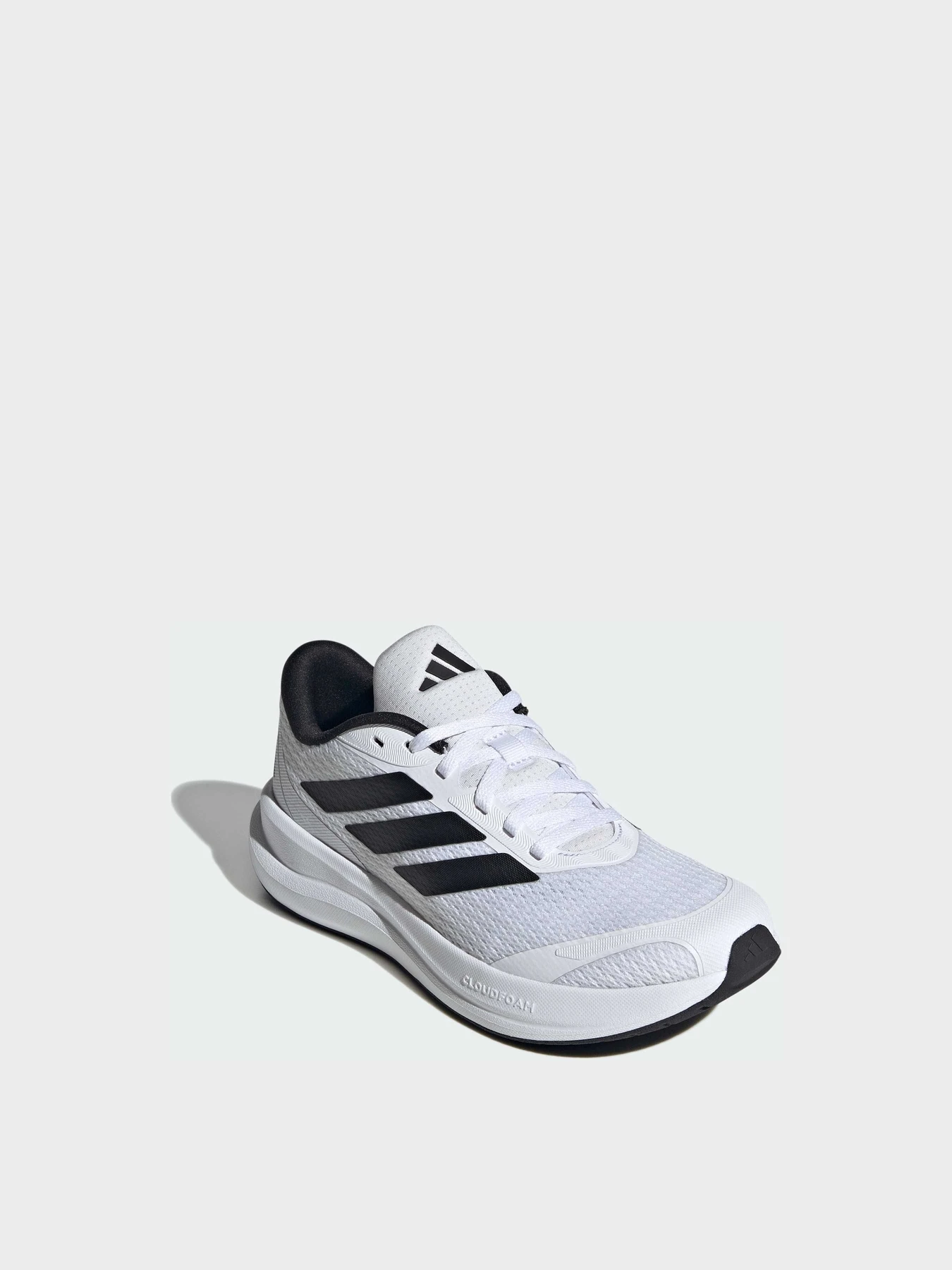 Кроссовки Adidas модель KI1380 Кроссовки Adidas модель KI1380 Фото