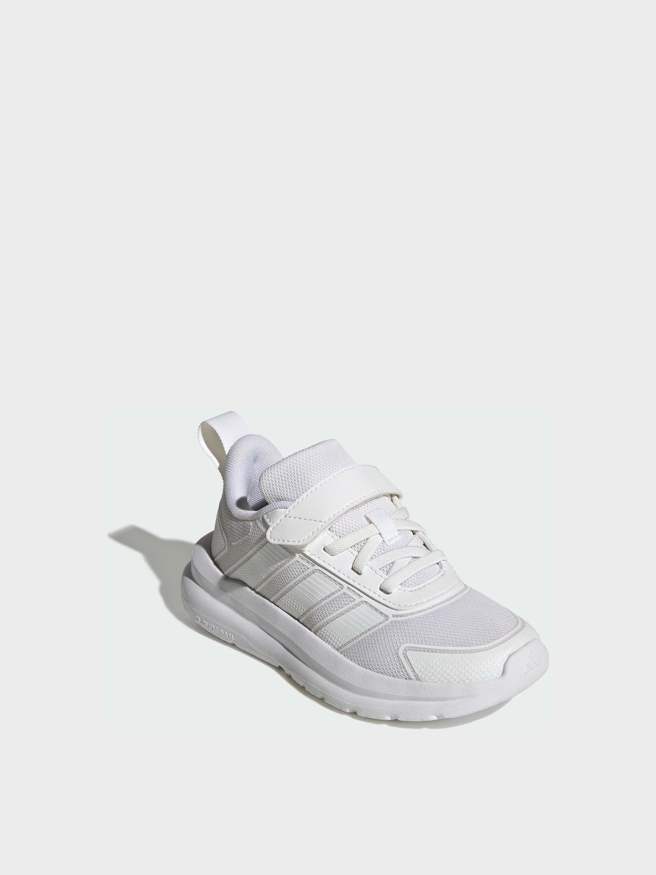 Кроссовки Adidas модель KJ6697 Кроссовки Adidas модель KJ6697 Фото