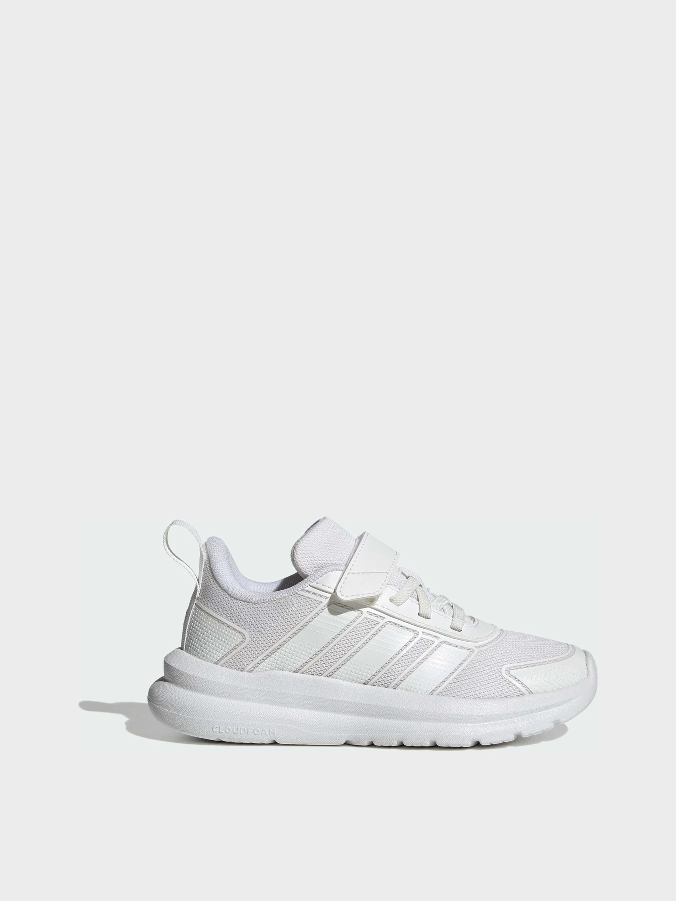 Кроссовки Adidas модель KJ6697 Кроссовки Adidas модель KJ6697 Фото